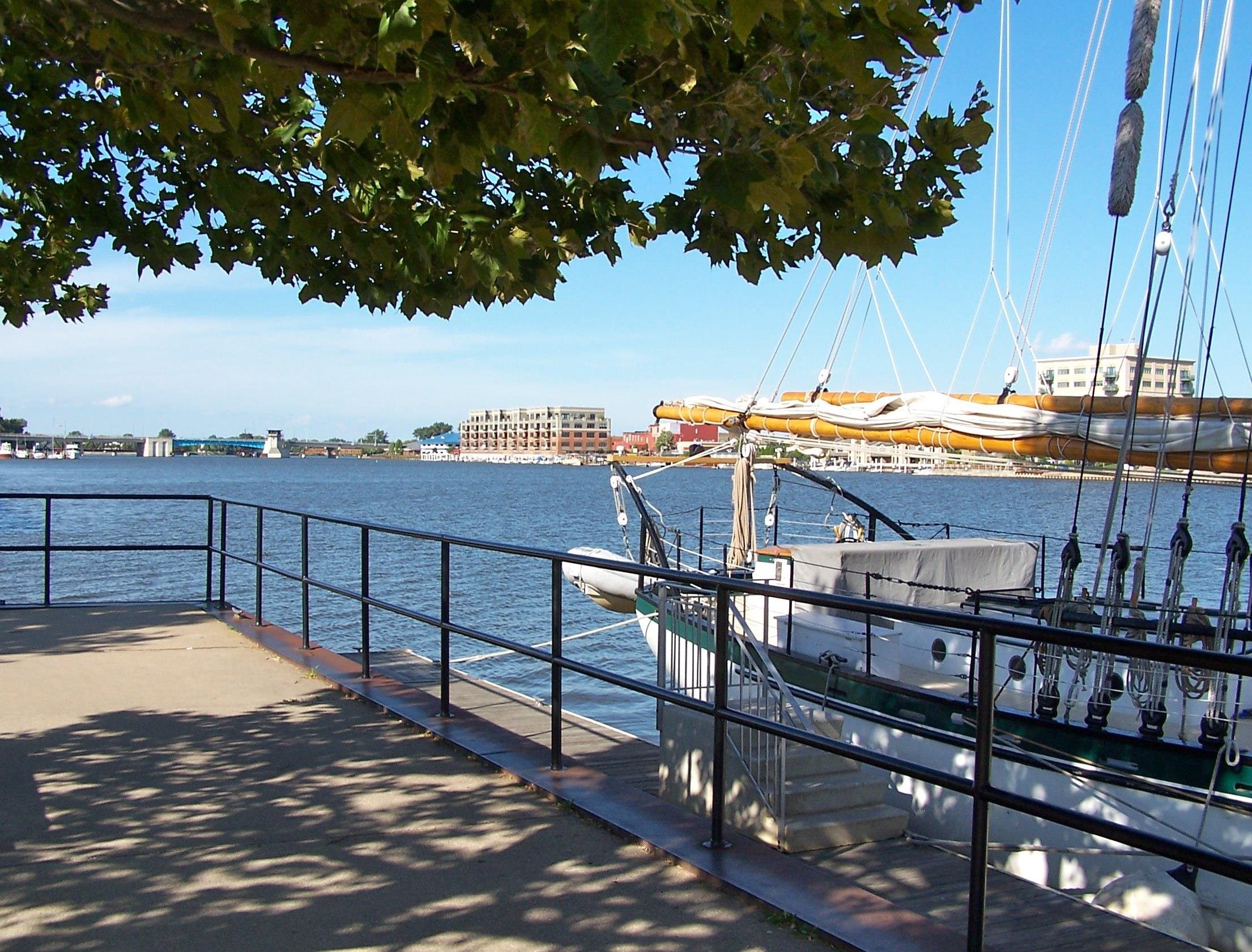 1111 N Water Street Unit: 111