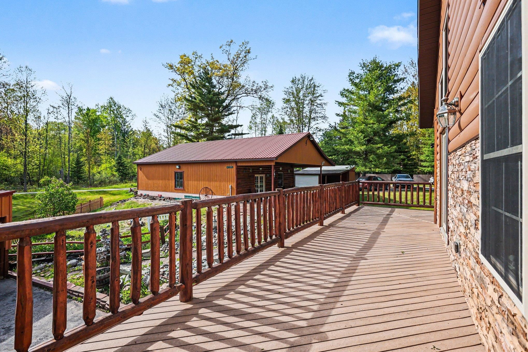1900 N Forest Lake Drive