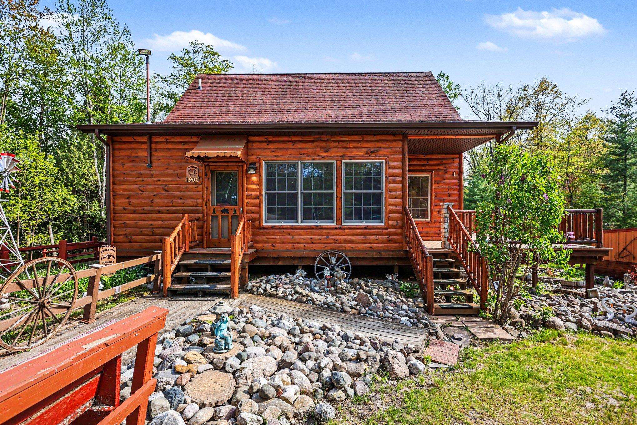 1900 N Forest Lake Drive