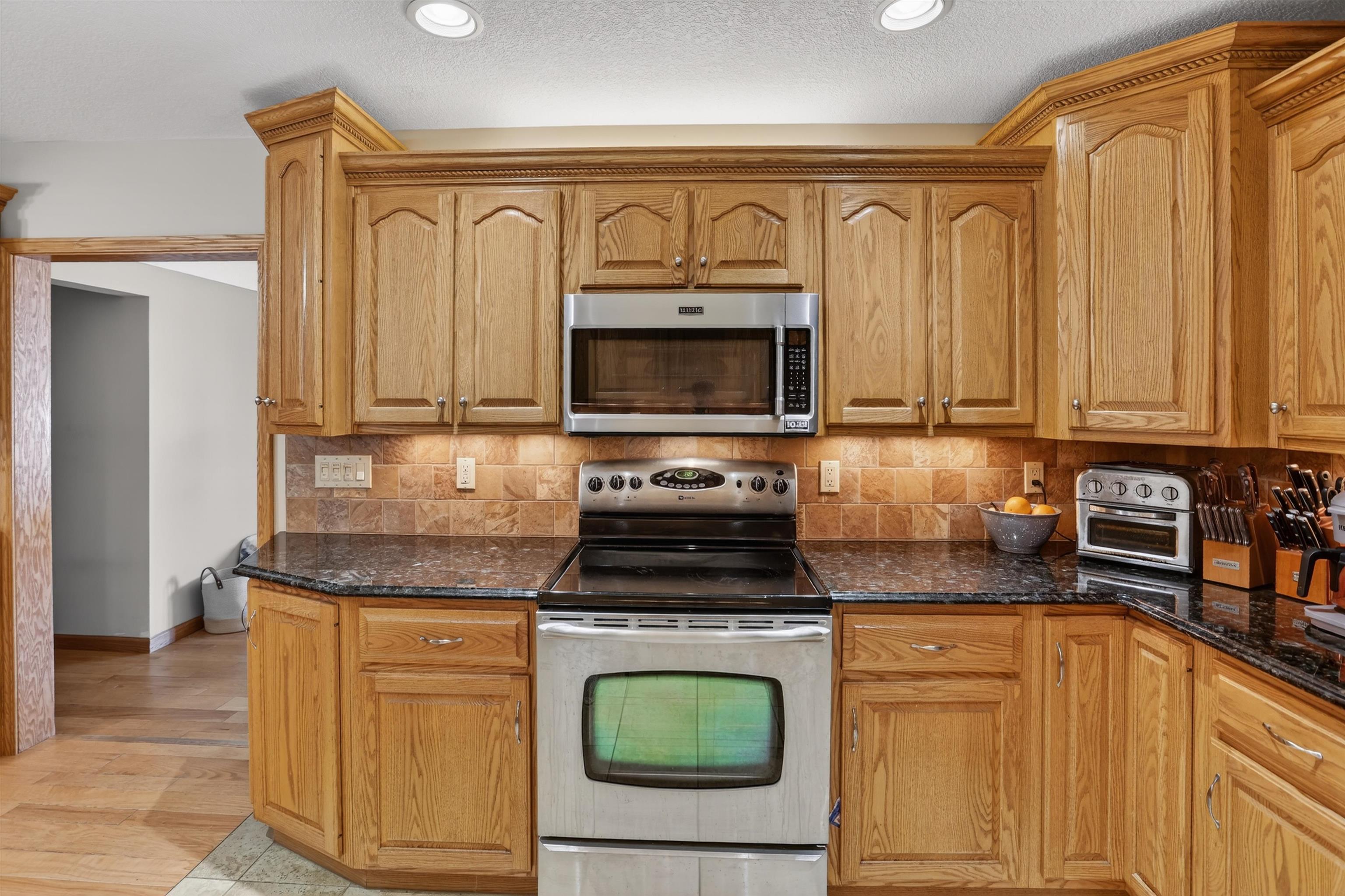 1507 7 Mile Road