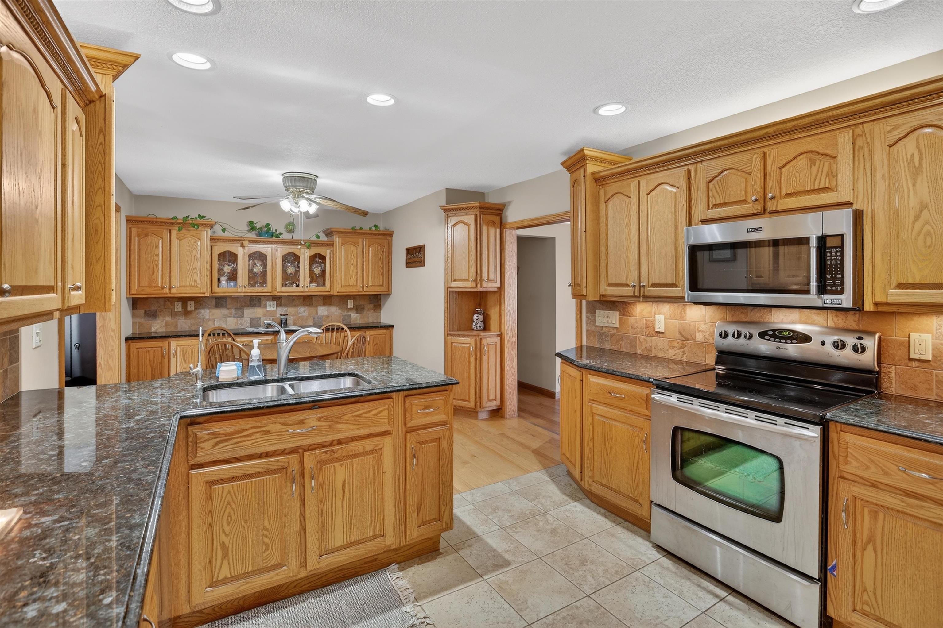 1507 7 Mile Road