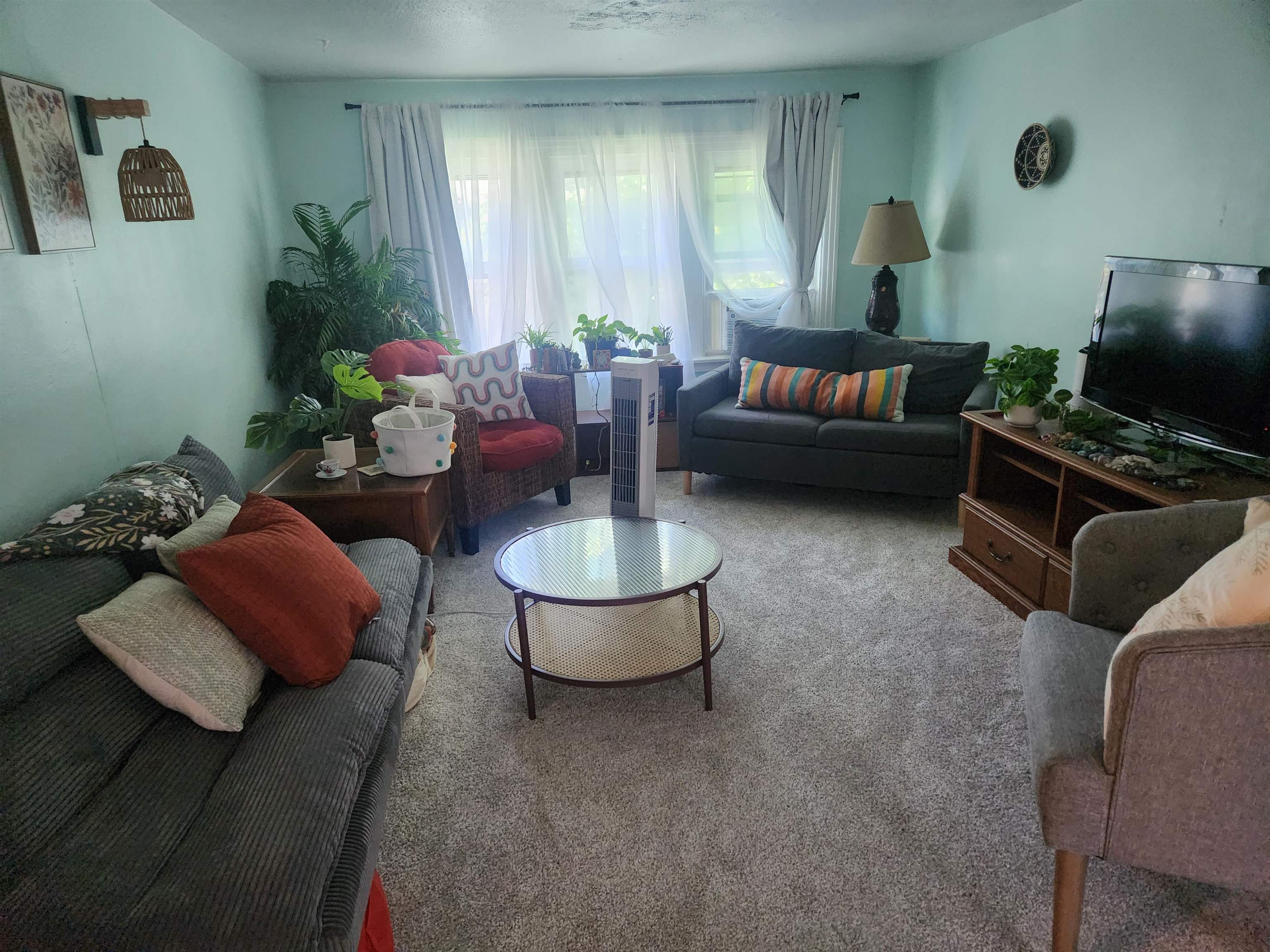 1006 Main Street