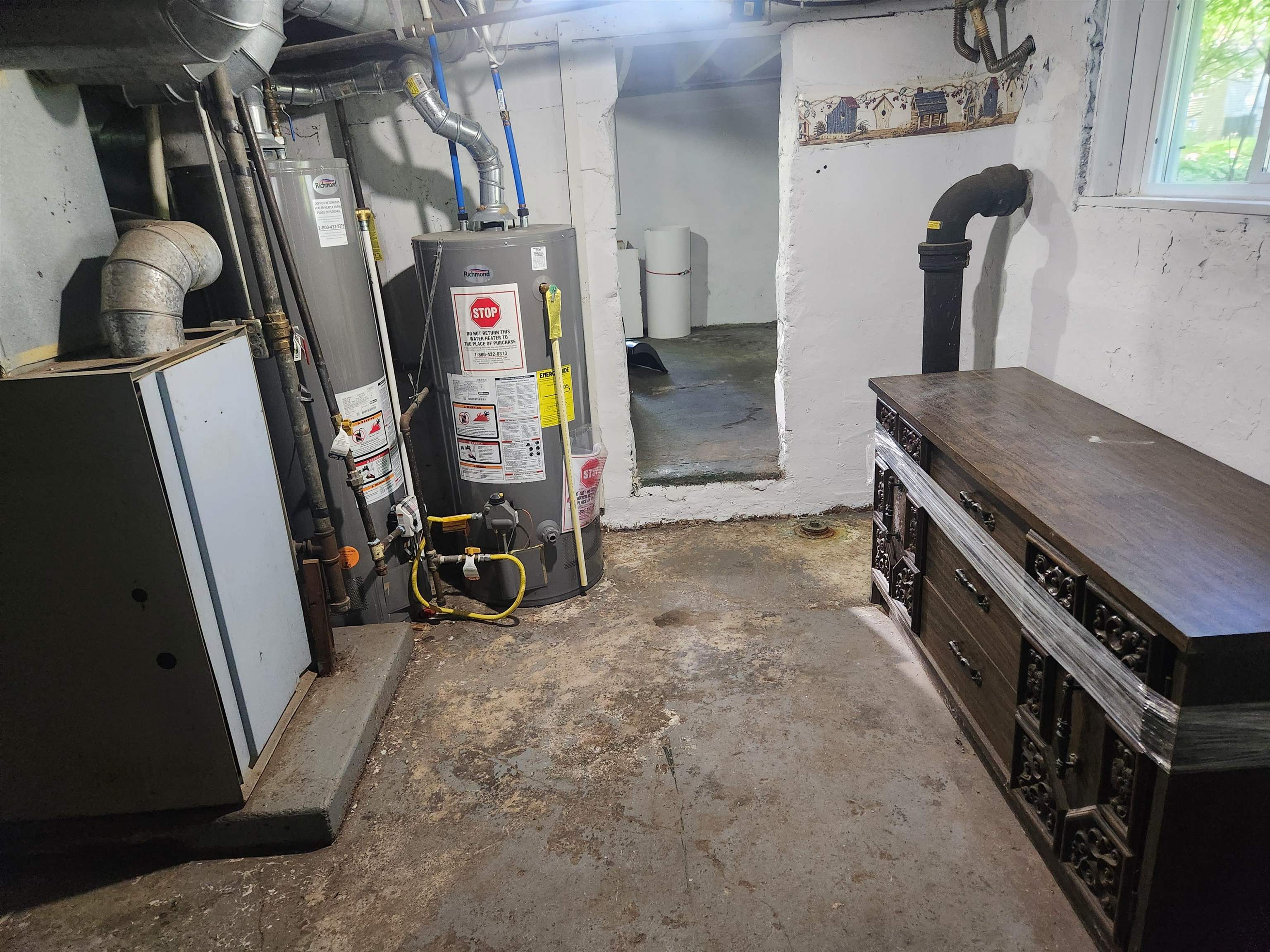 1006 Main Street