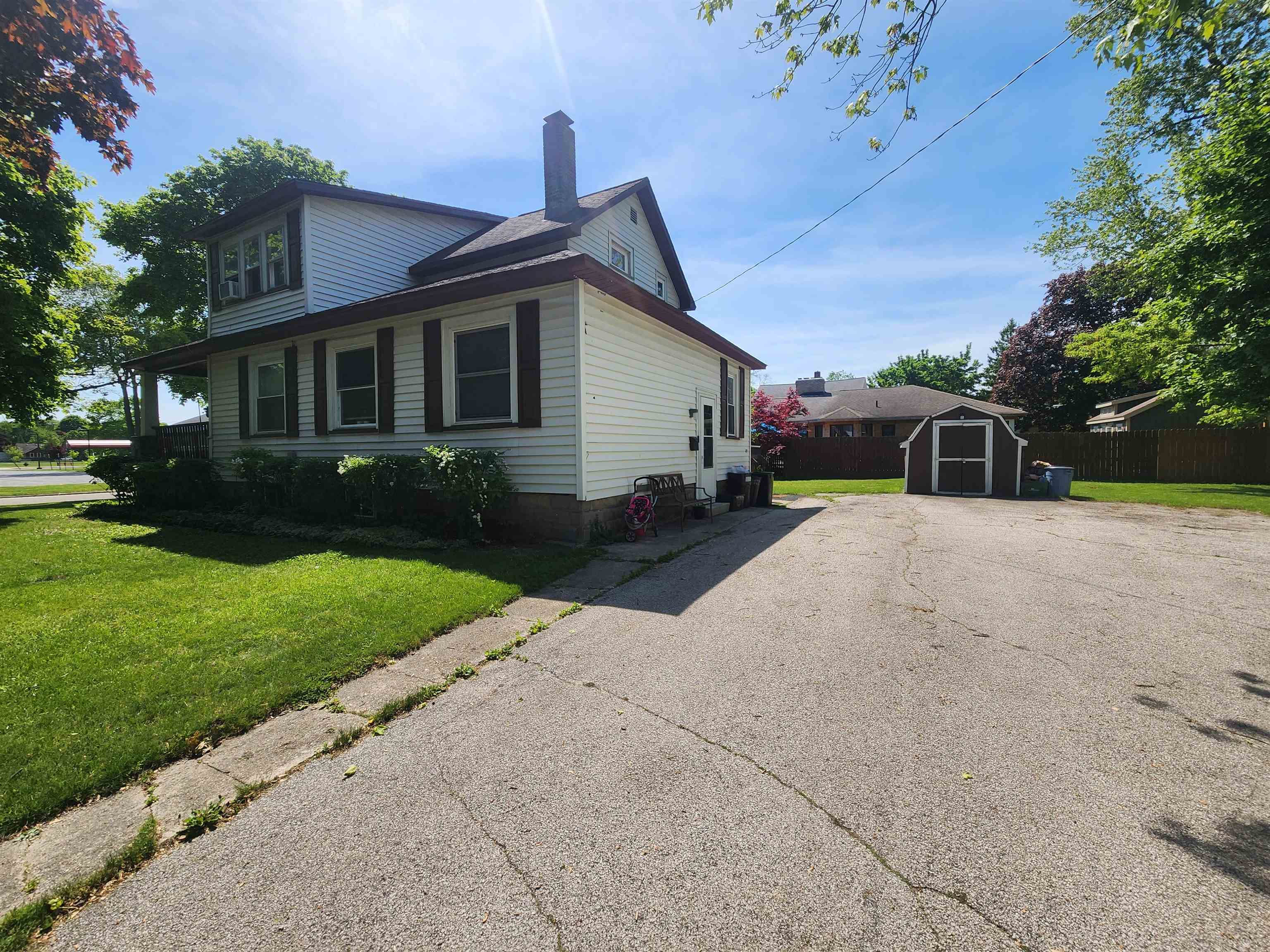 1006 Main Street