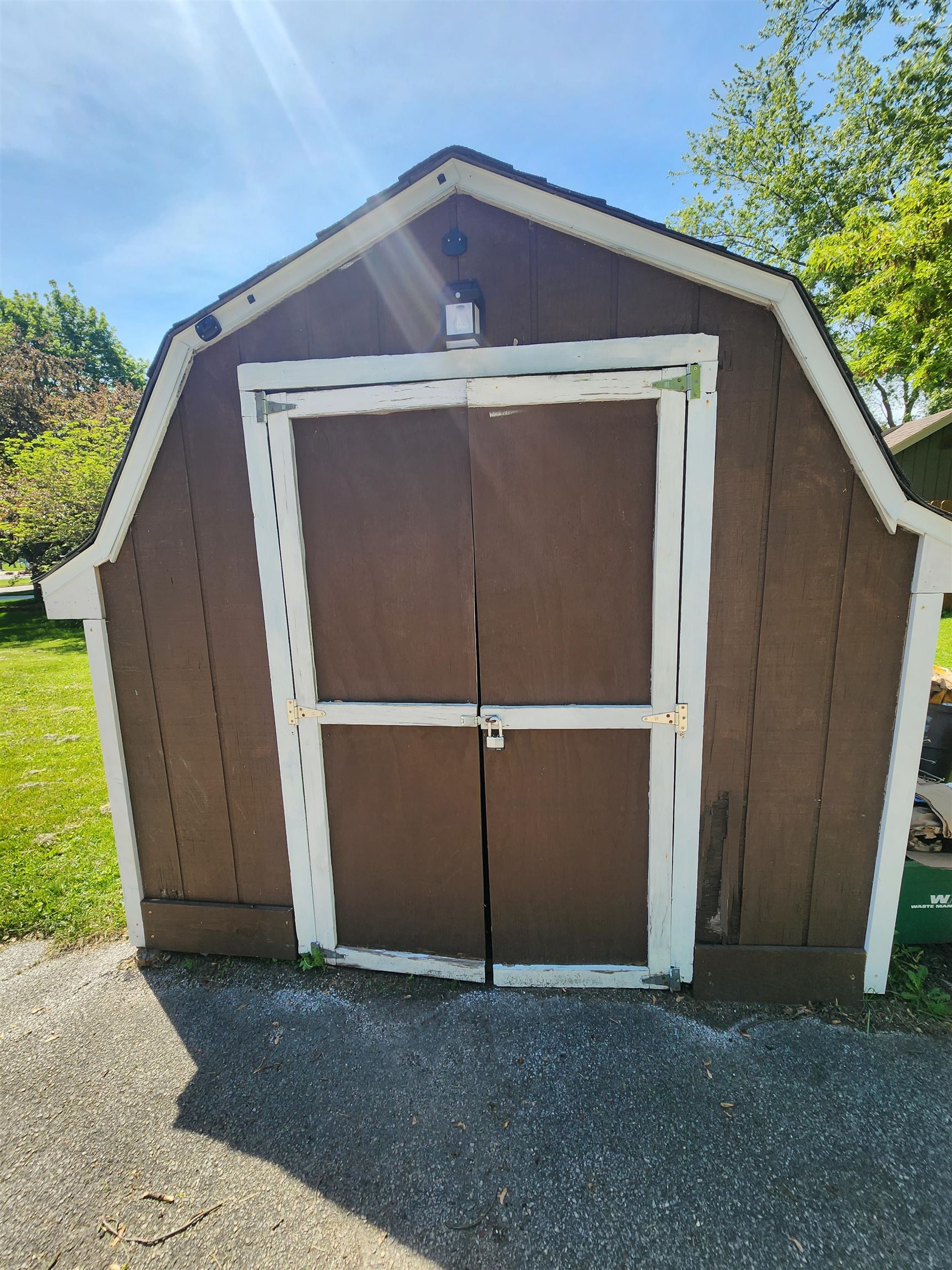 1006 Main Street
