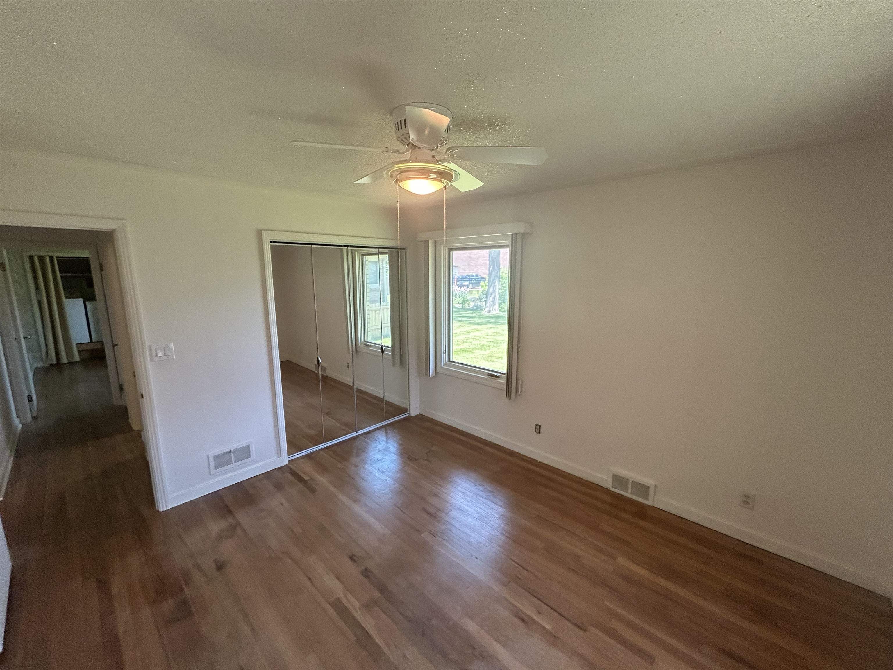 512 Handy Drive