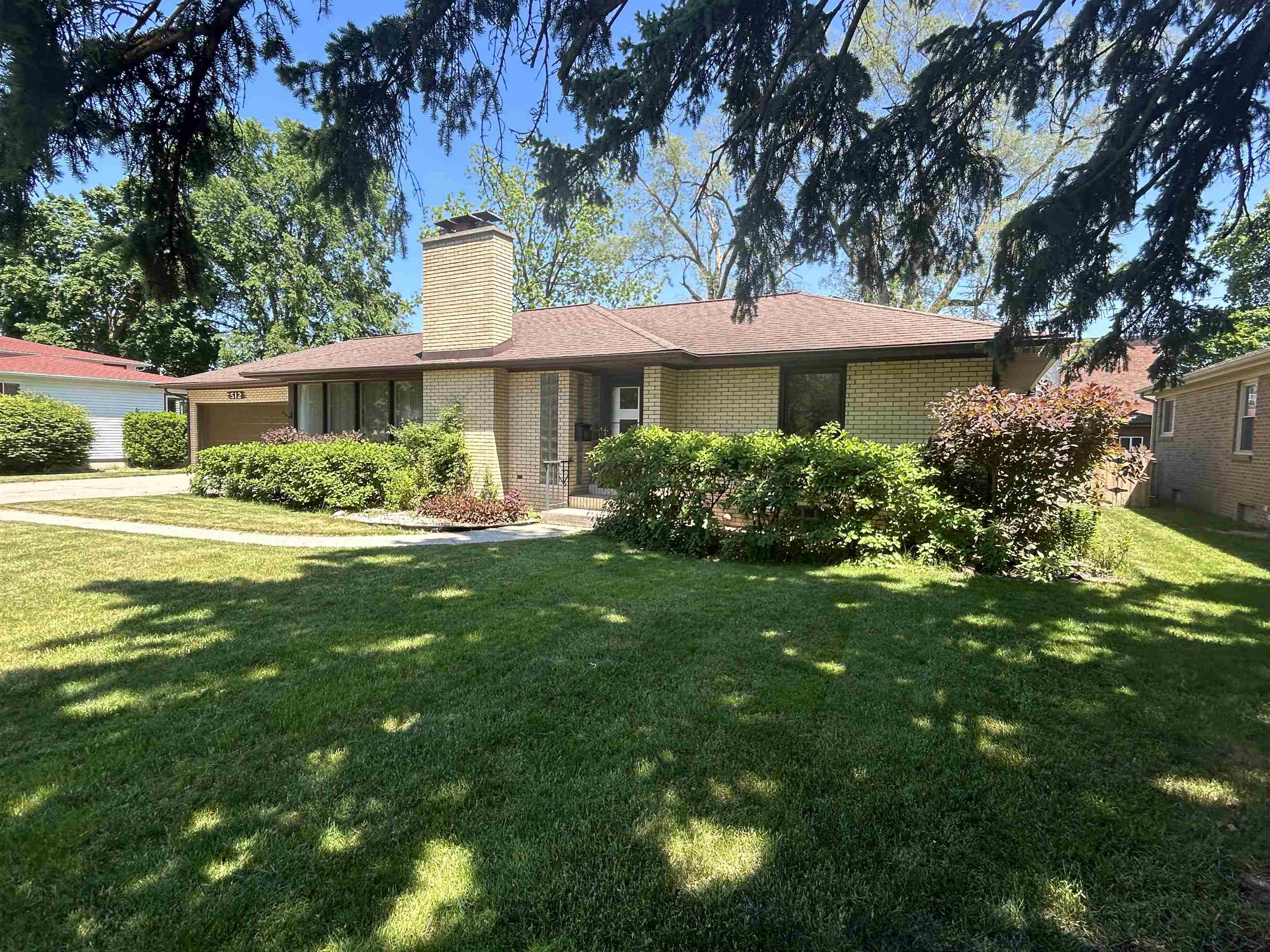 512 Handy Drive