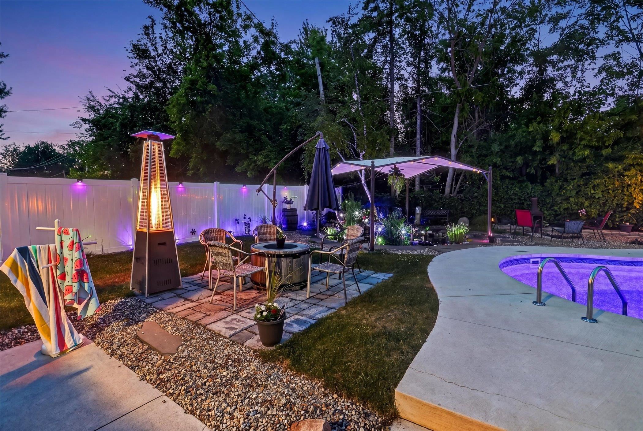 2224 Sunset Lane