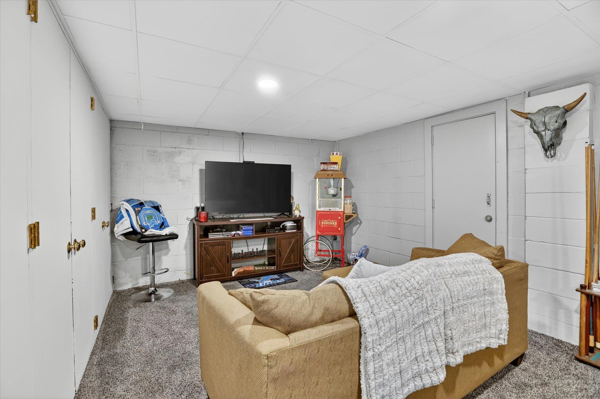 2224 Sunset Lane