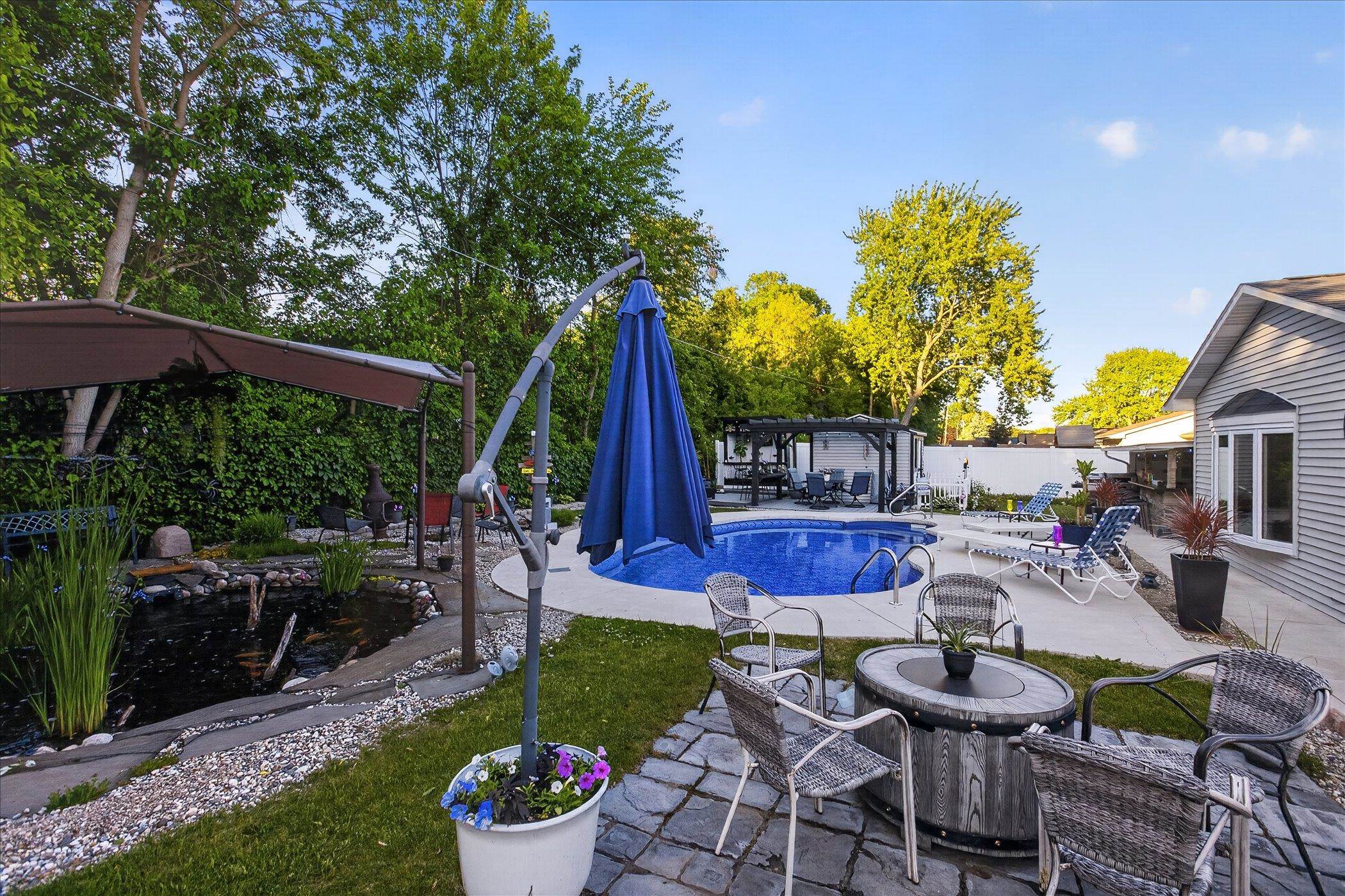 2224 Sunset Lane