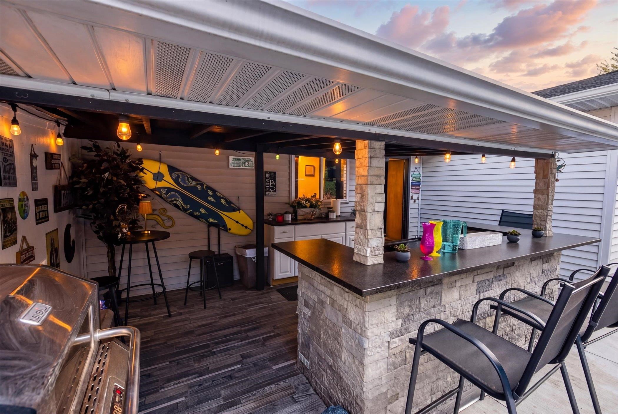2224 Sunset Lane