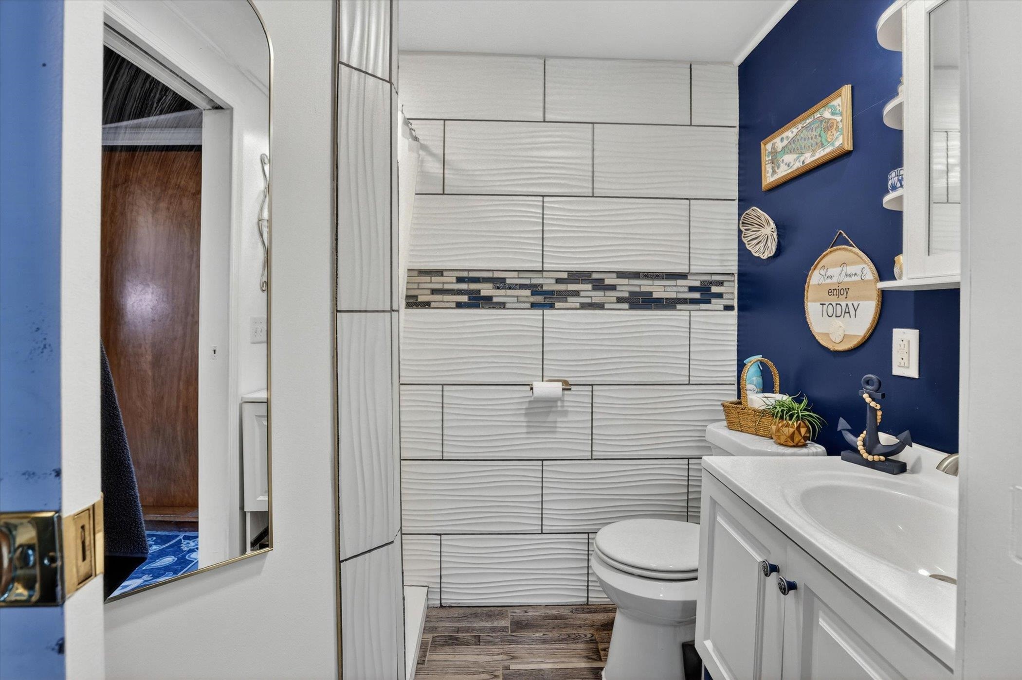 2224 Sunset Lane