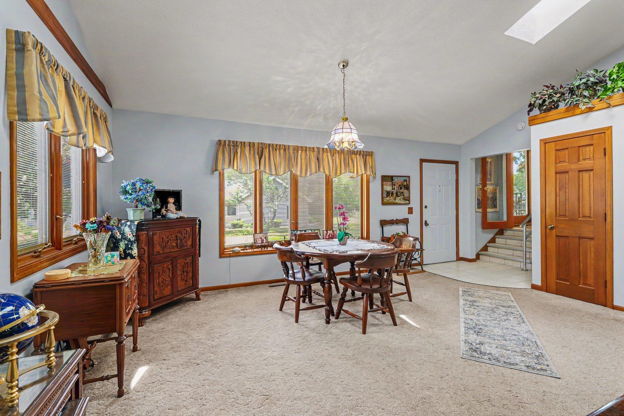 3254 Hidden Road