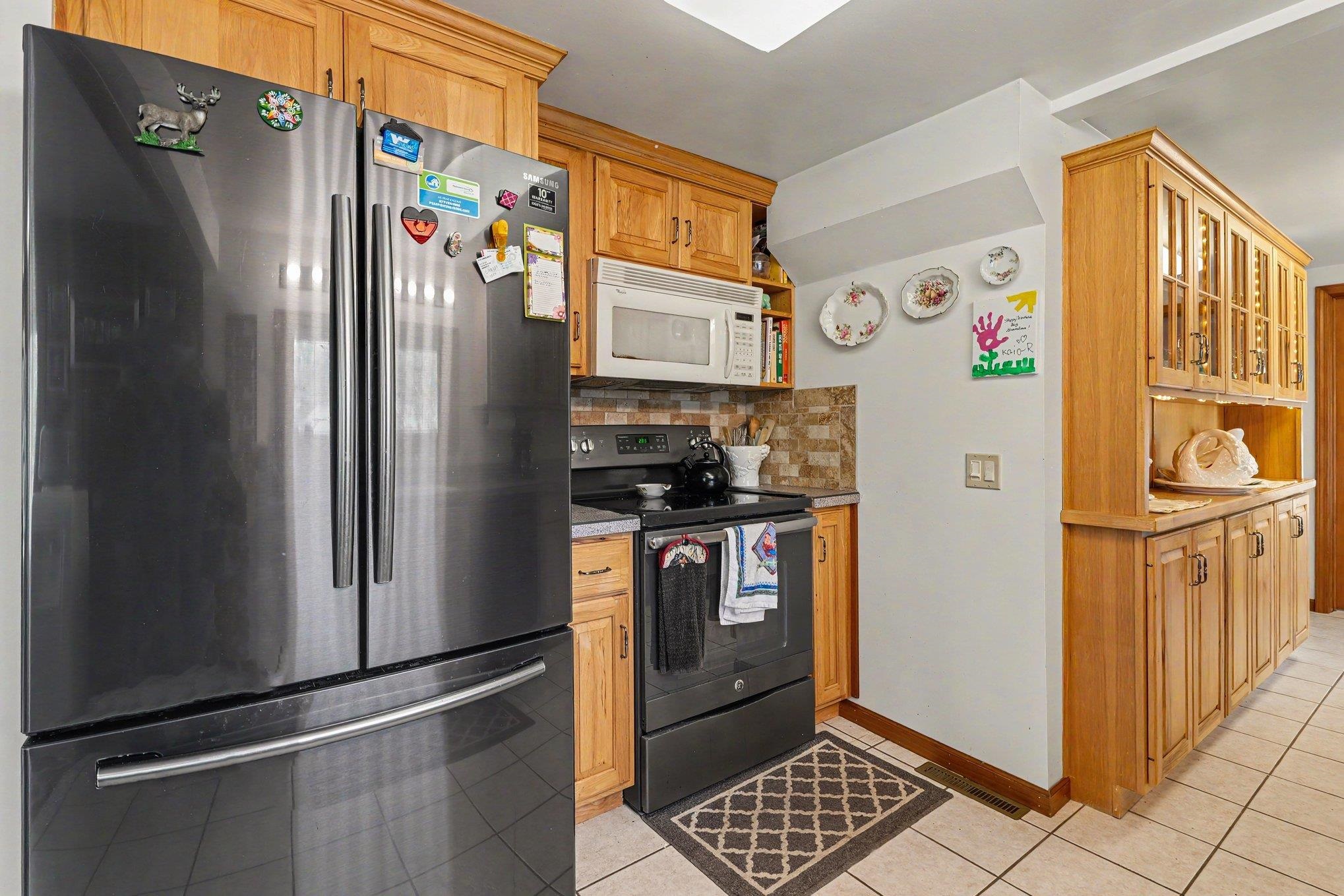 3254 Hidden Road