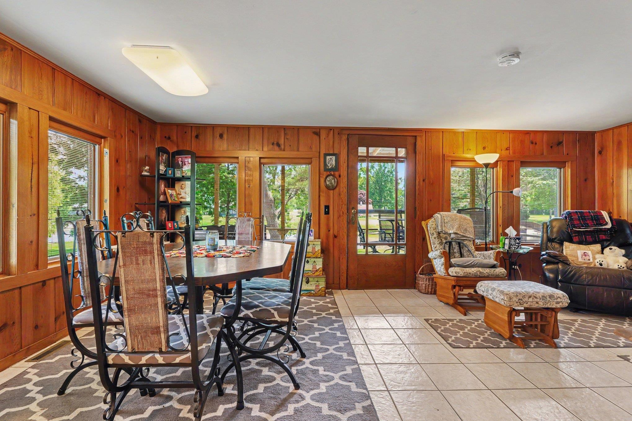 3254 Hidden Road