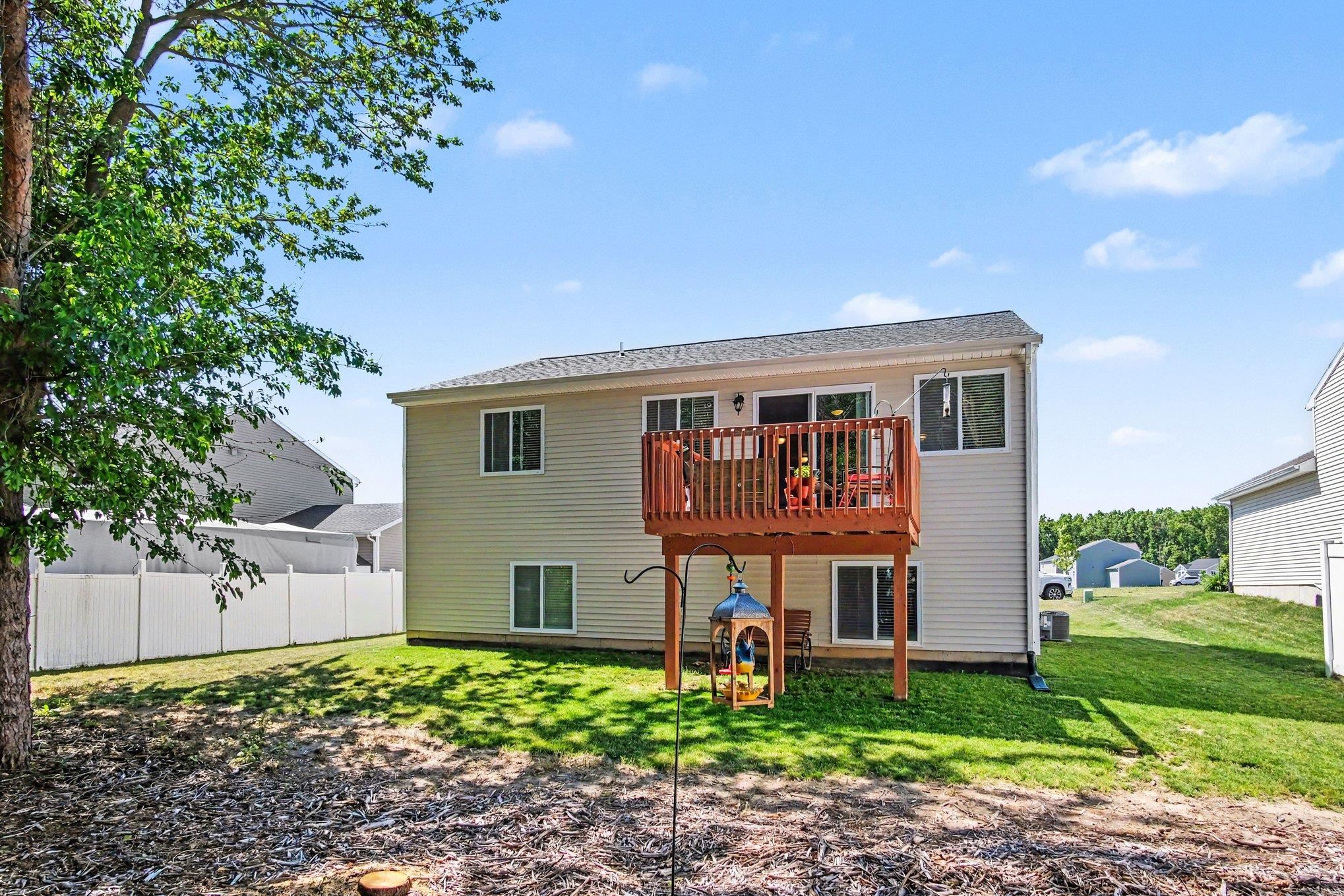 2006 Hillside Drive