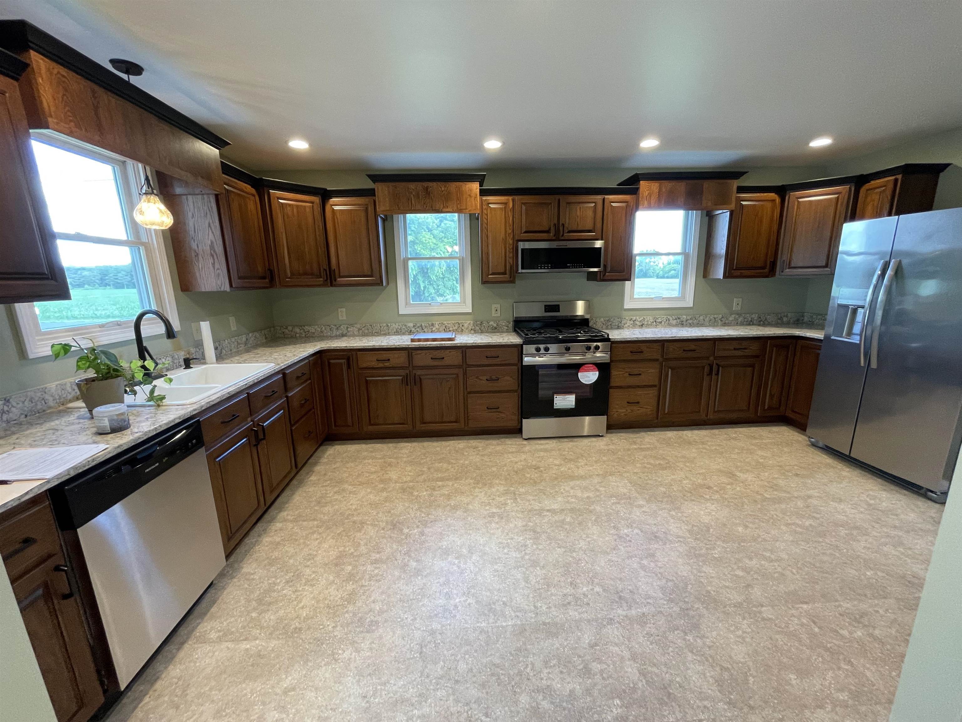 1285 W Nebobish Rd Road
