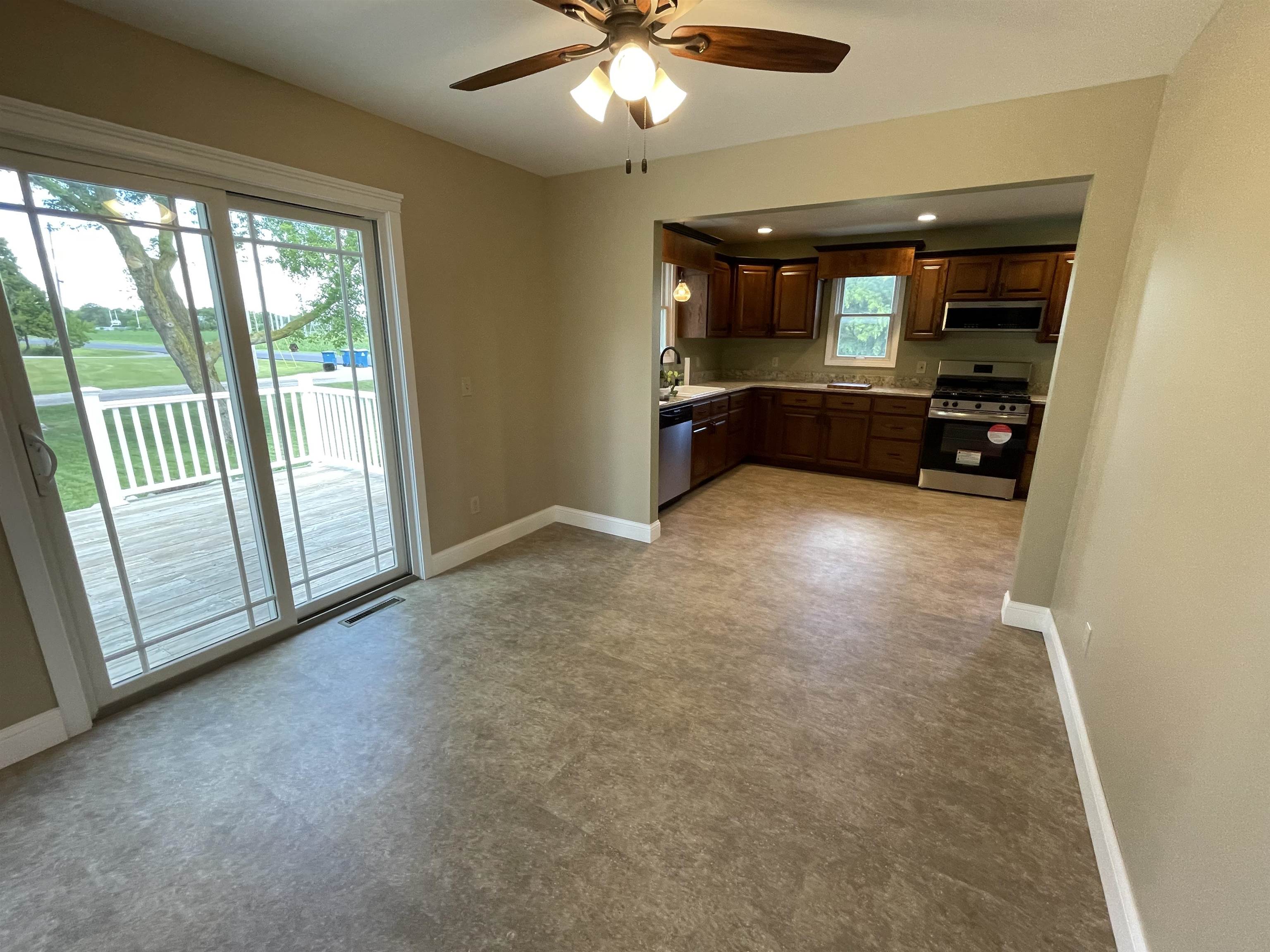 1285 W Nebobish Rd Road