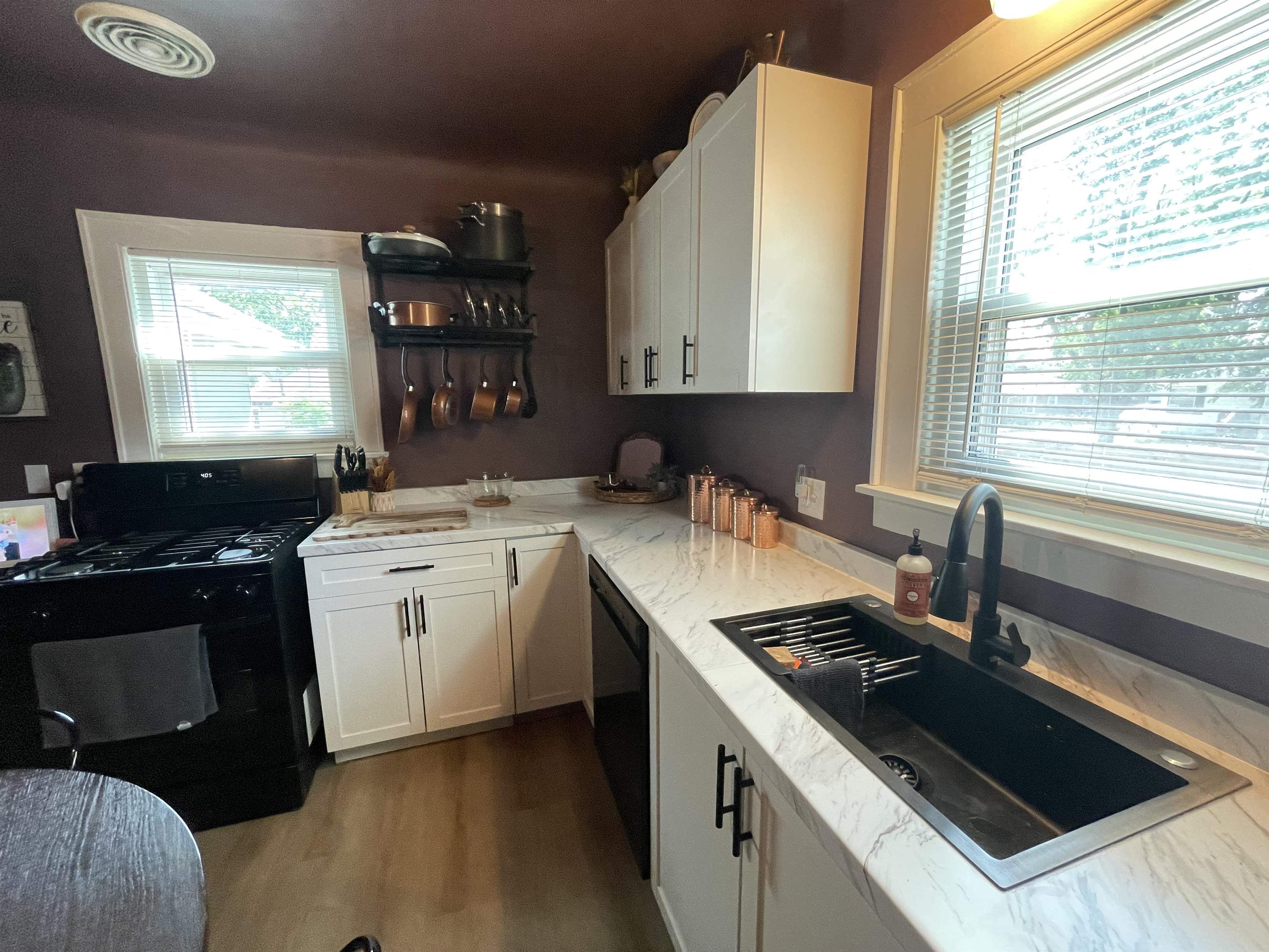 200 E Crump Road