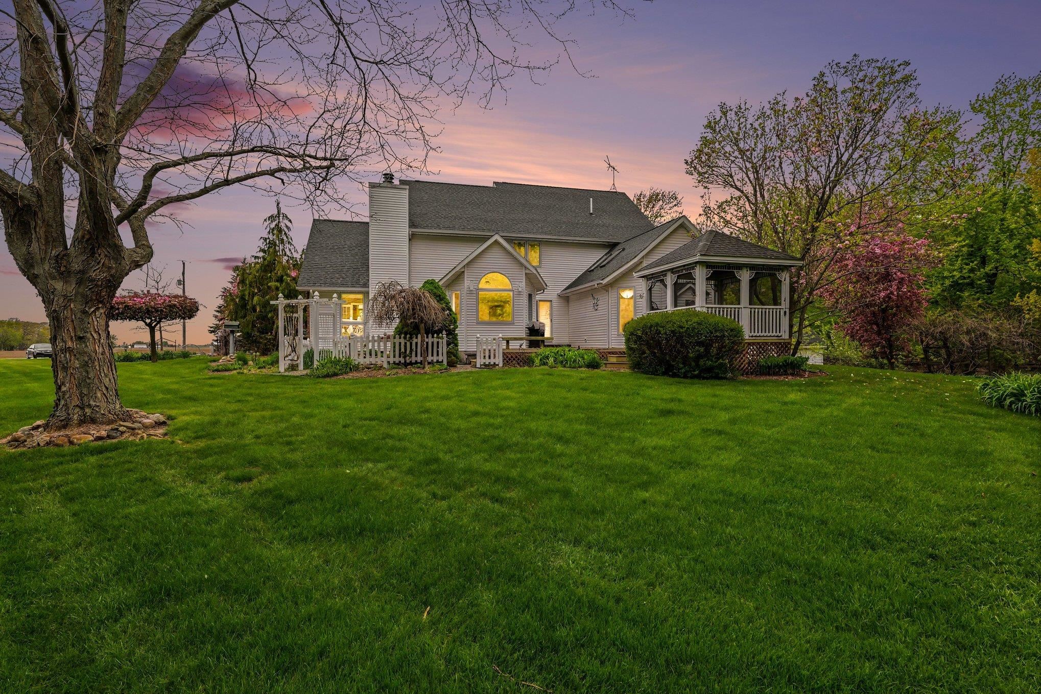 3095 S 9 mile Road