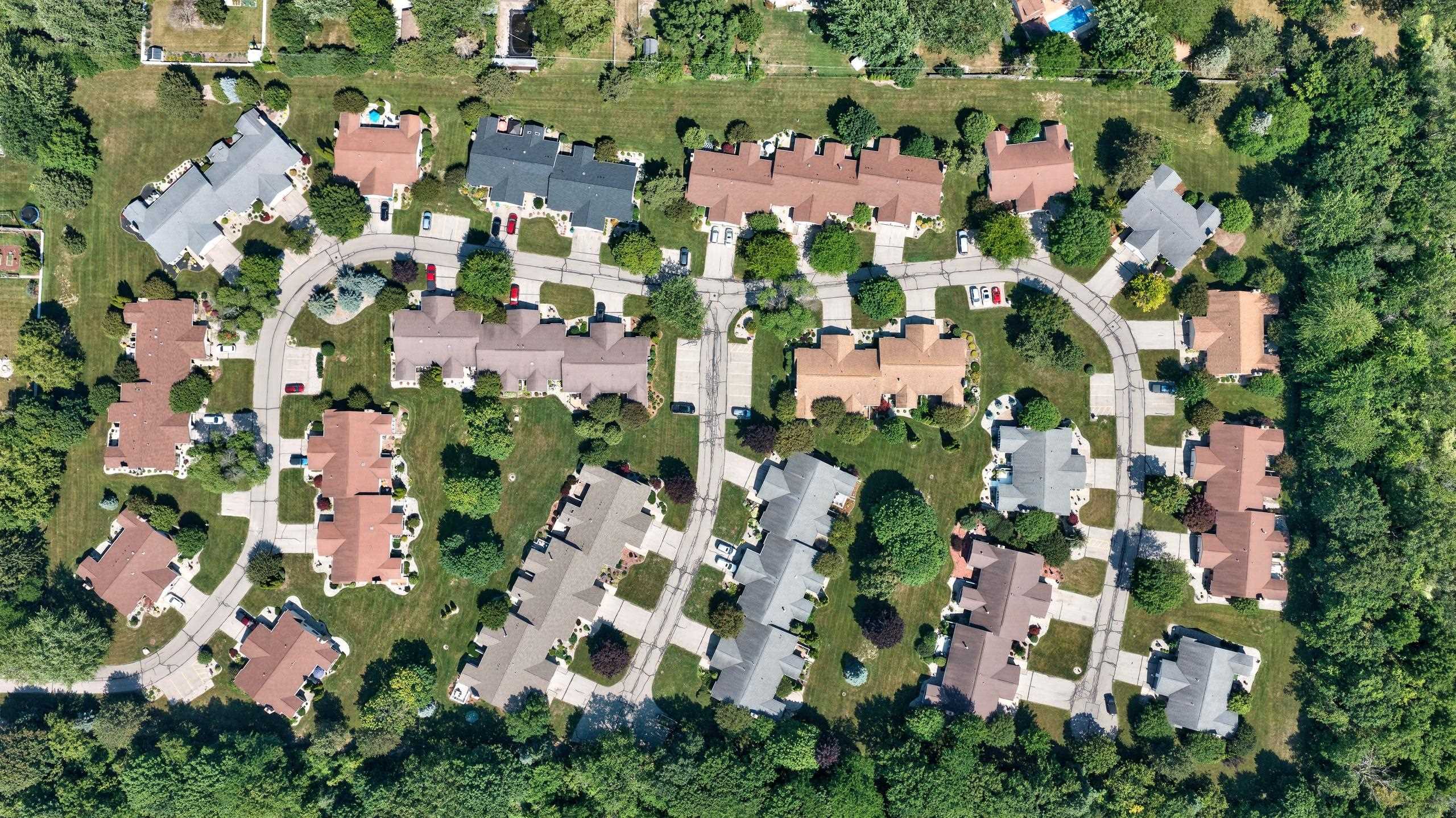 4848 Appletree Lane