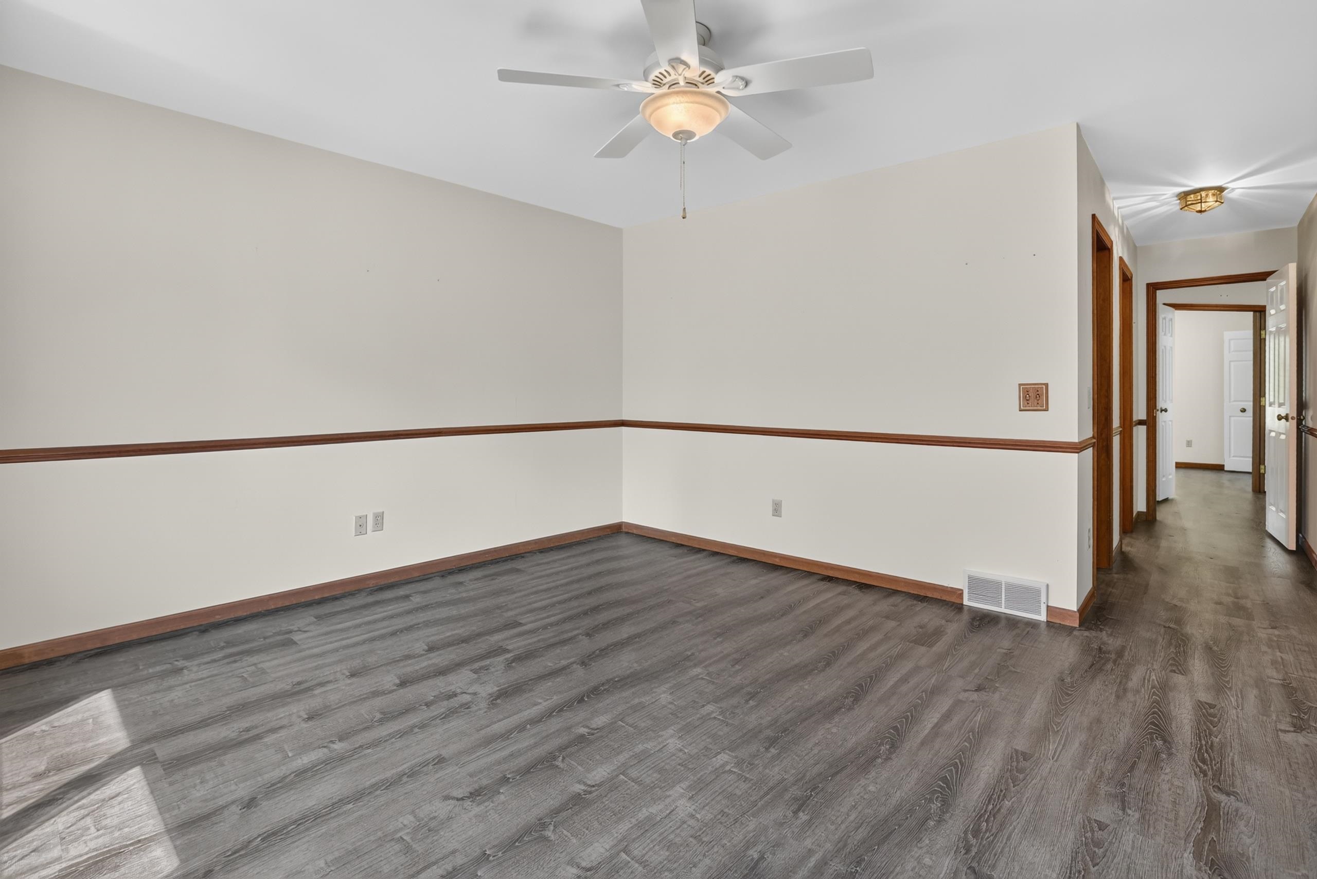4848 Appletree Lane