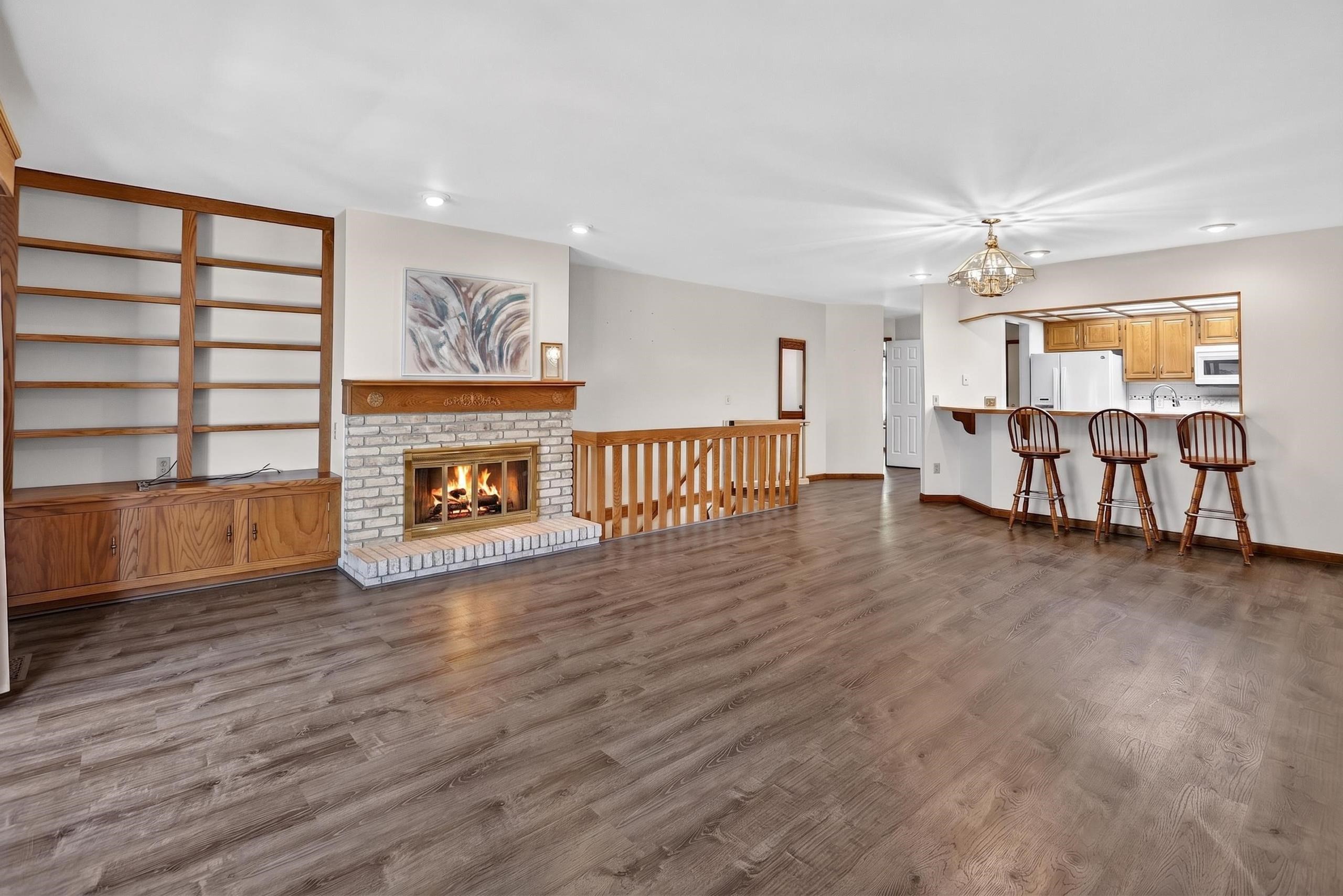 4848 Appletree Lane