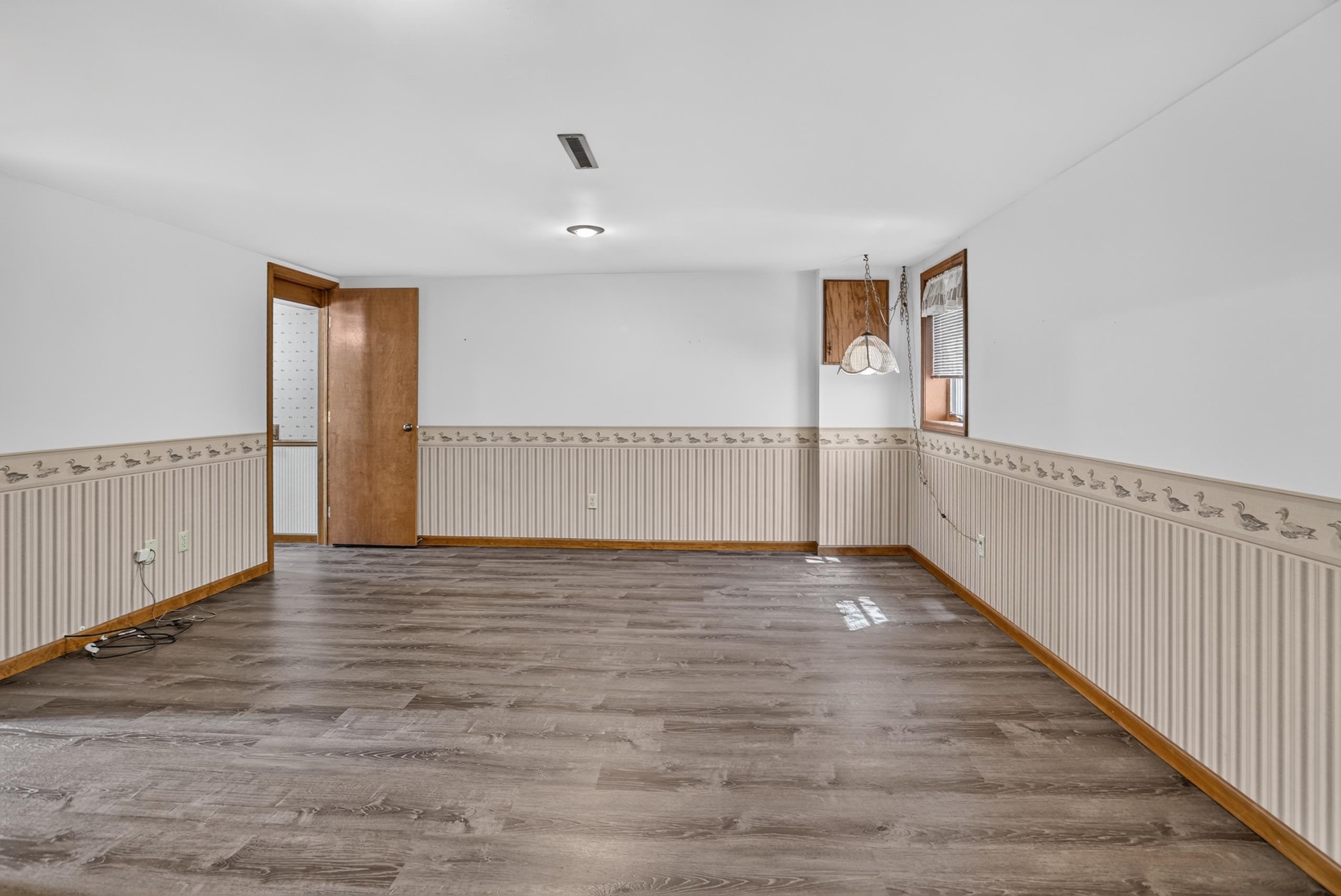 4848 Appletree Lane