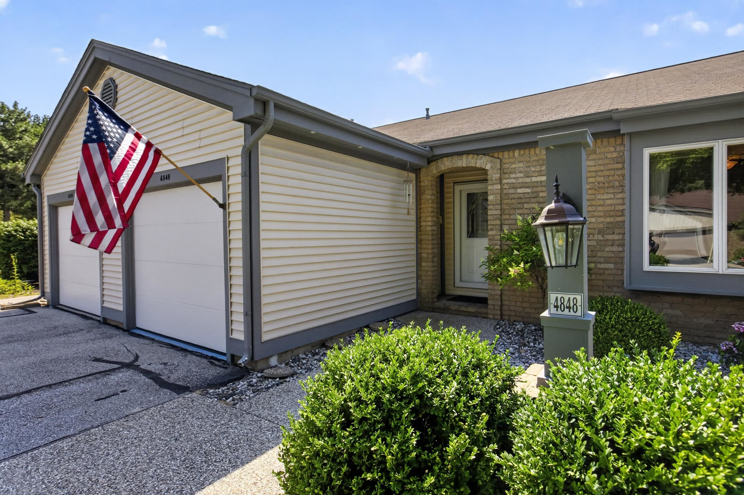 4848 Appletree Lane