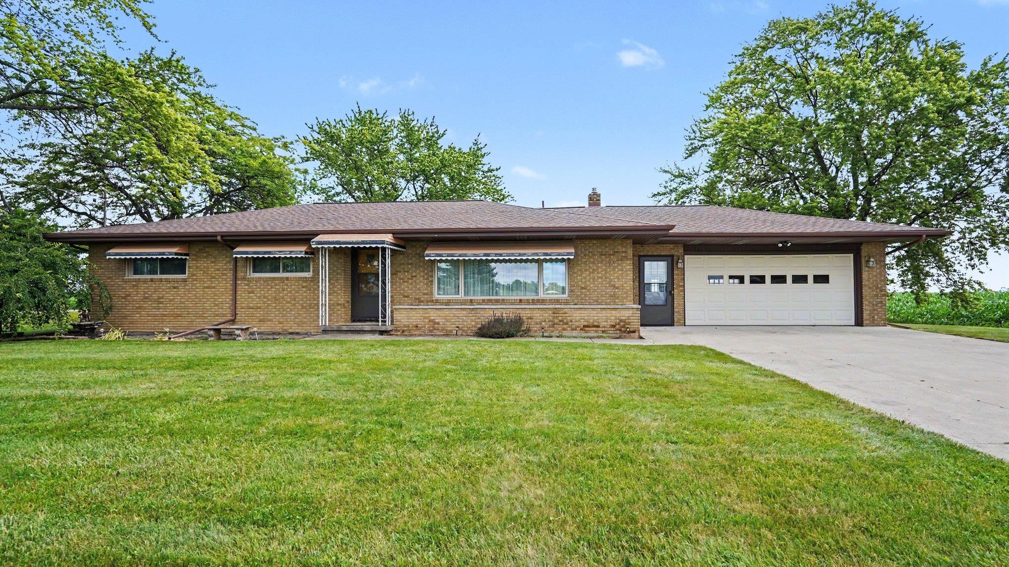 1013 S Farley Road