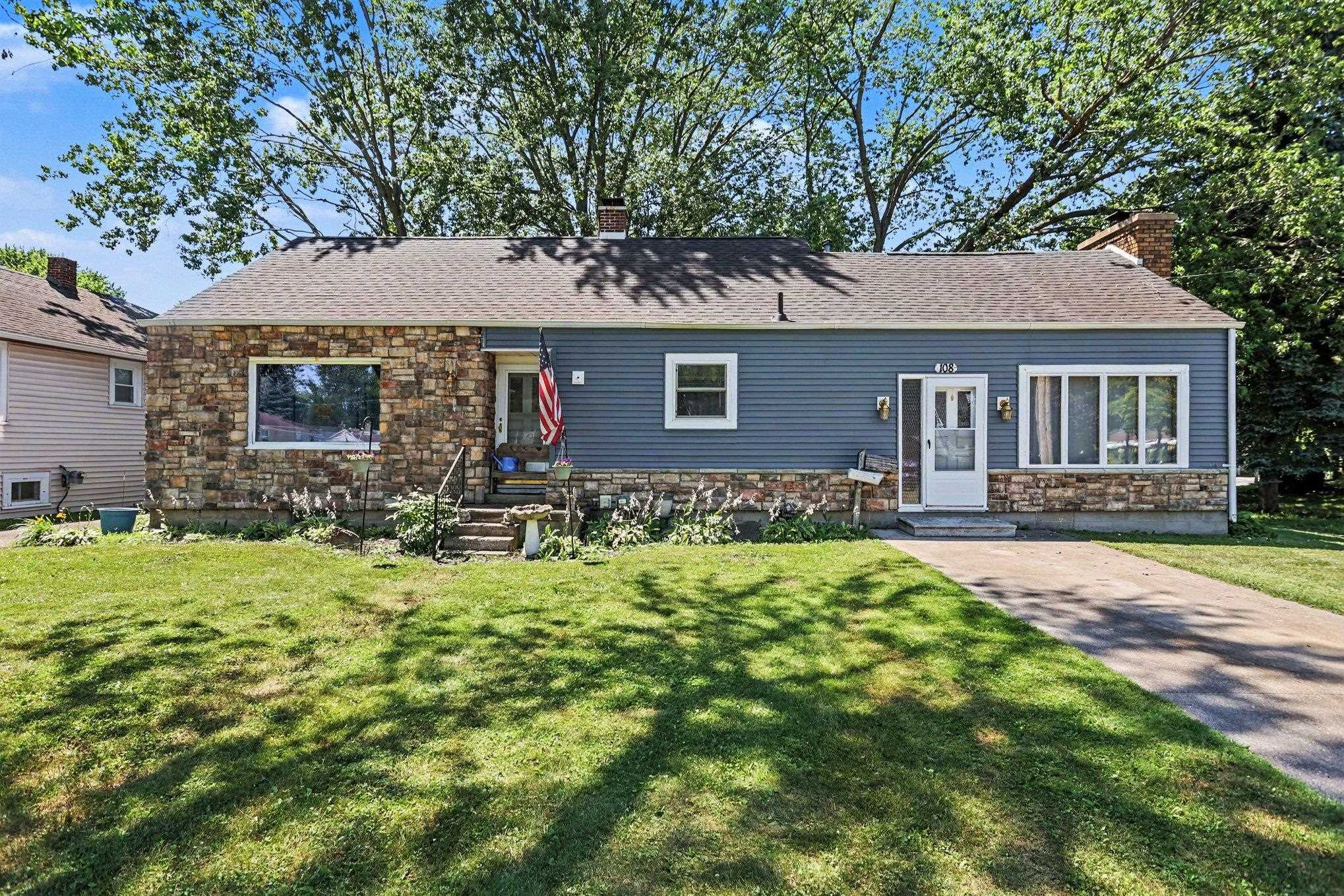 108 Scheurmann Street