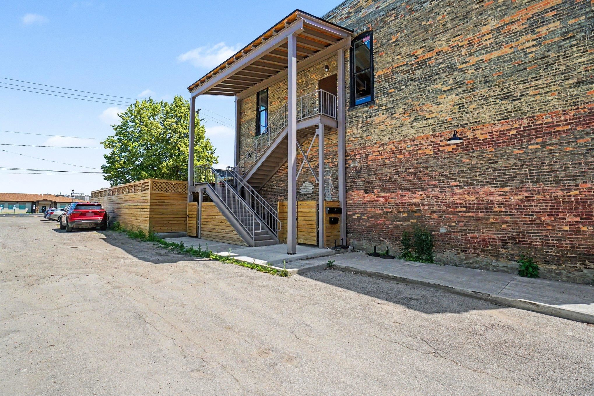 1108 N Water #1 Street