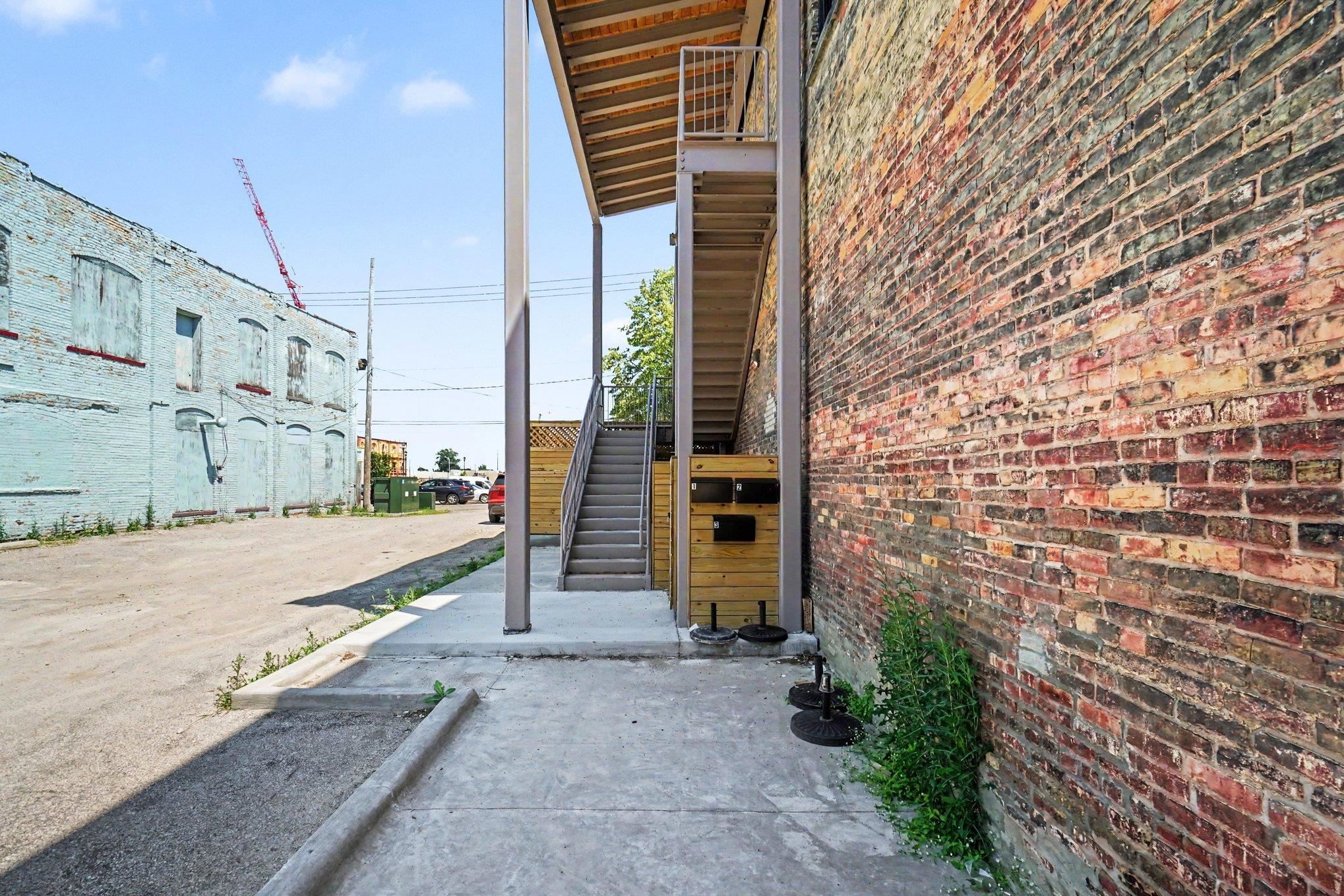 1108 N Water #1 Street