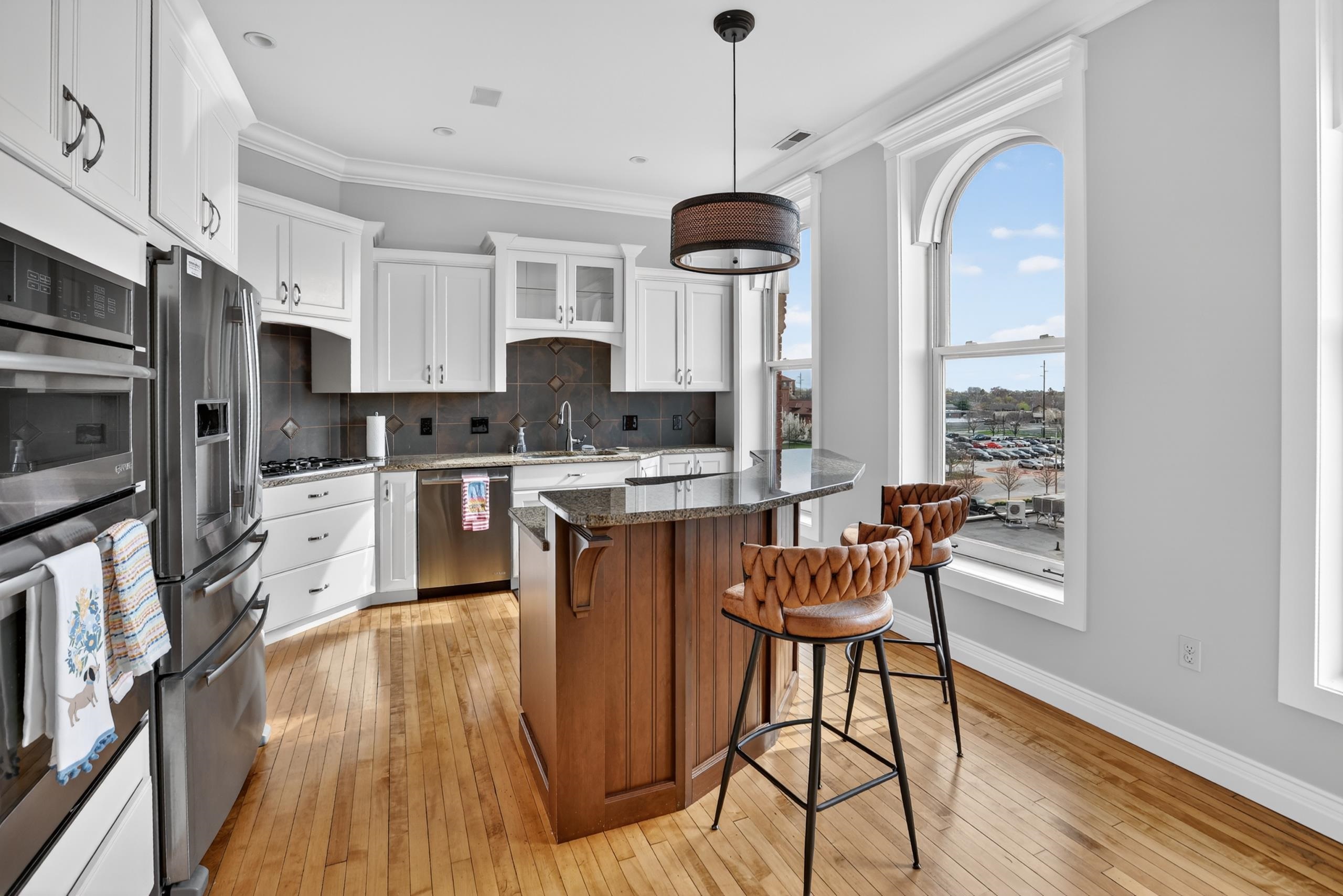 315 Center Ave Avenue Unit: 404