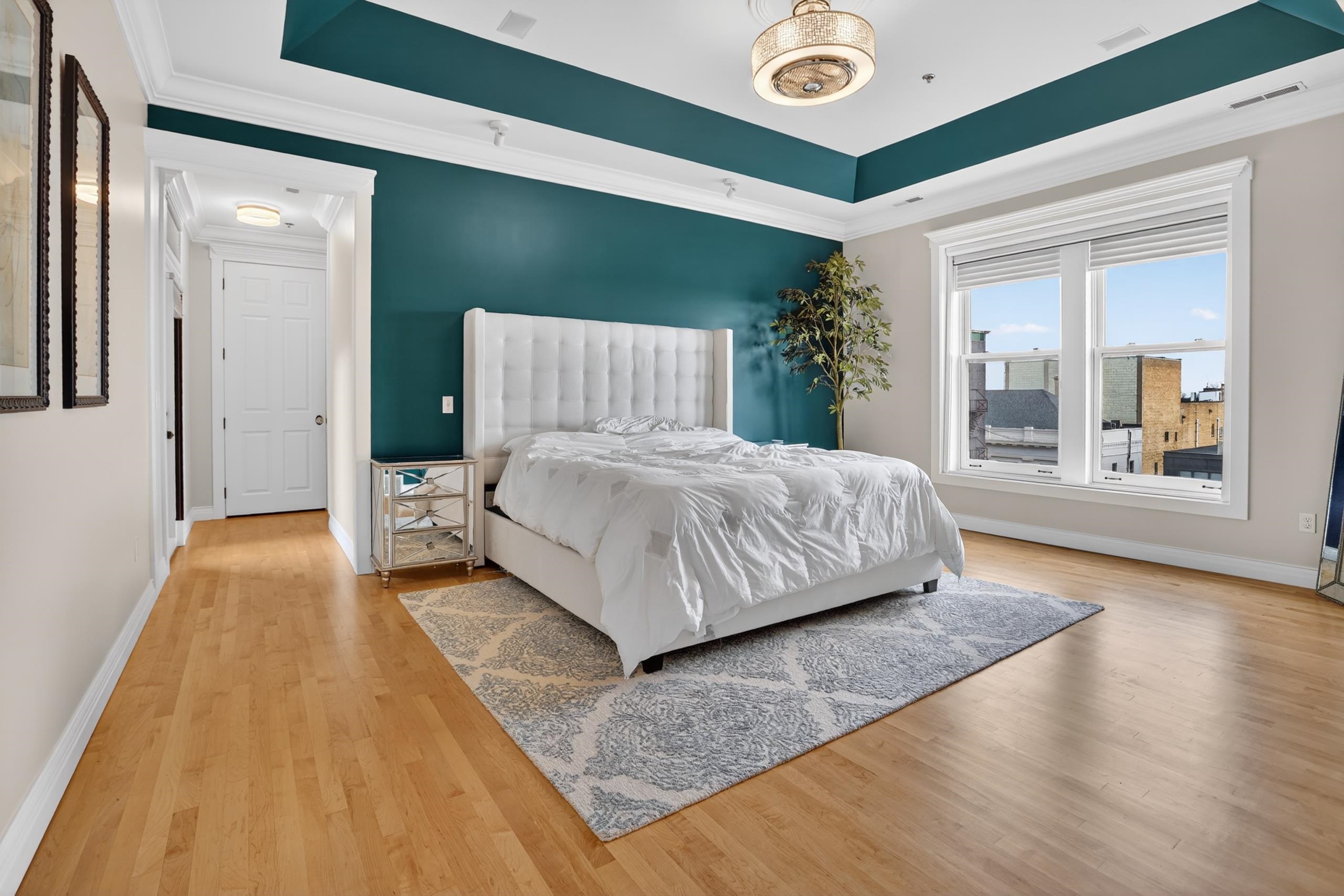 315 Center Ave Avenue Unit: 404