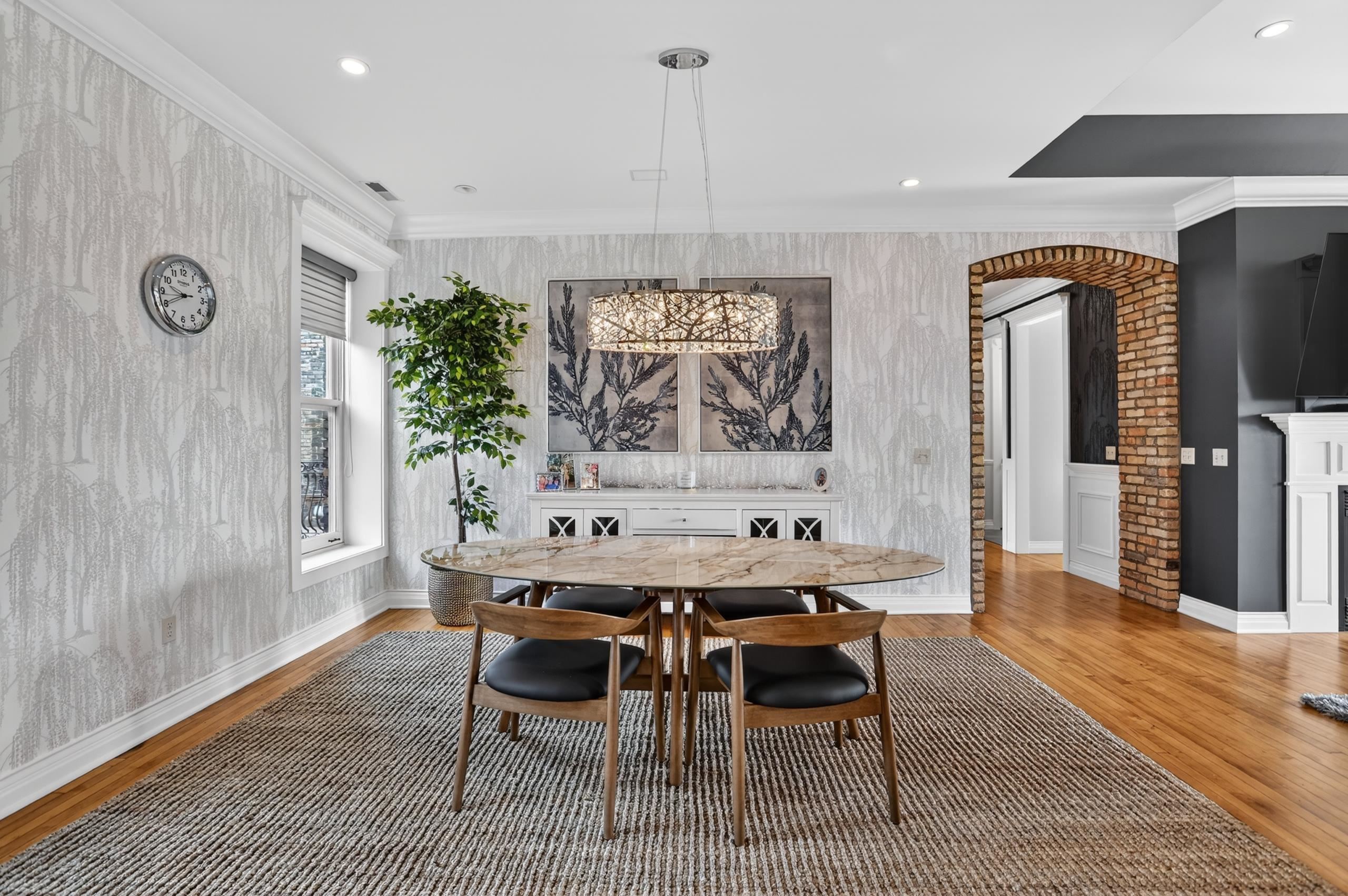 315 Center Ave Avenue Unit: 404
