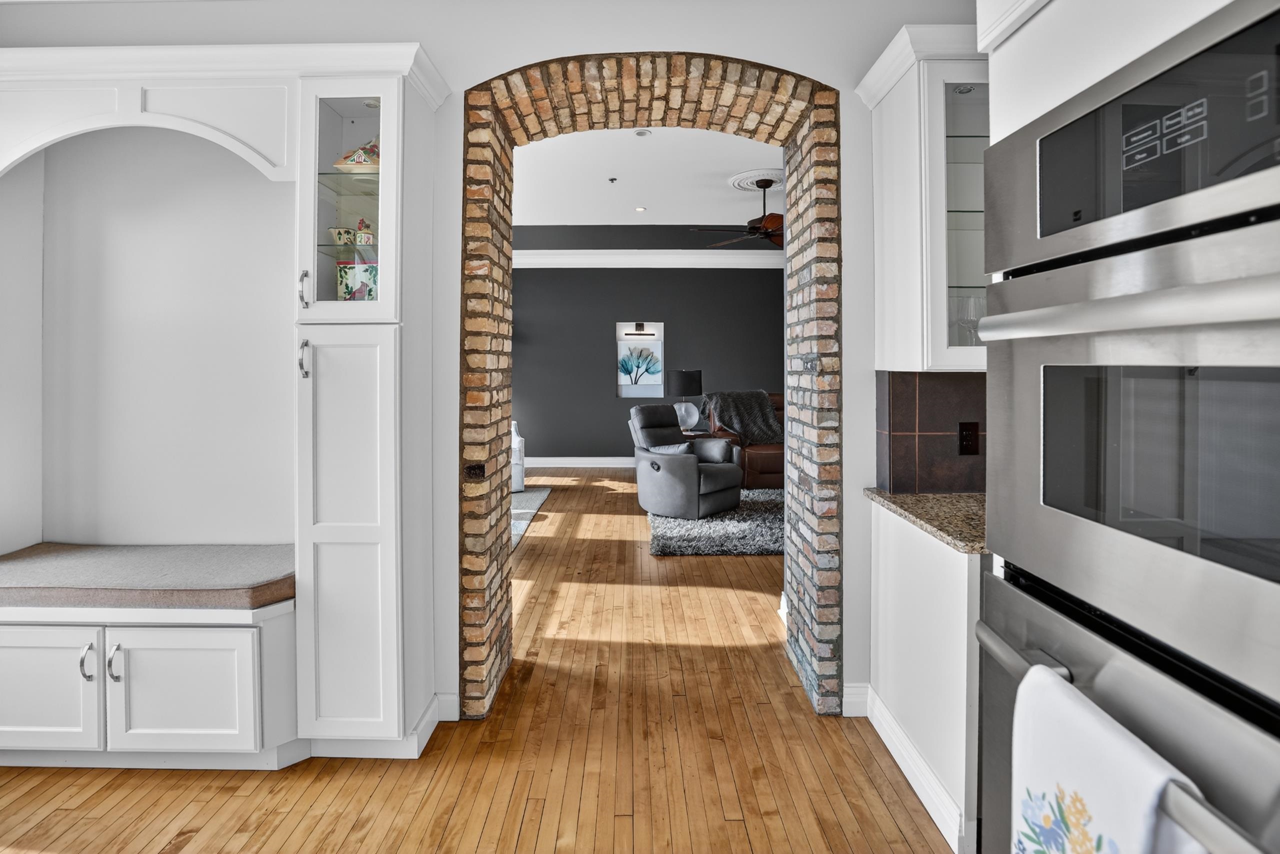 315 Center Ave Avenue Unit: 404