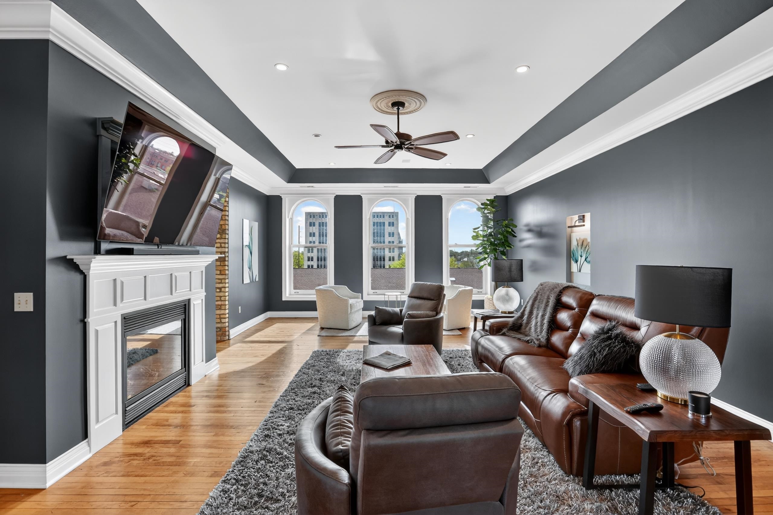 315 Center Ave Avenue Unit: 404