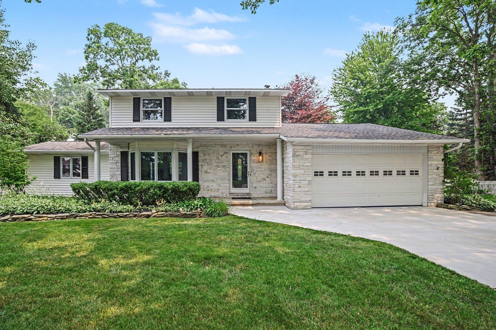1586 St. Marys Court