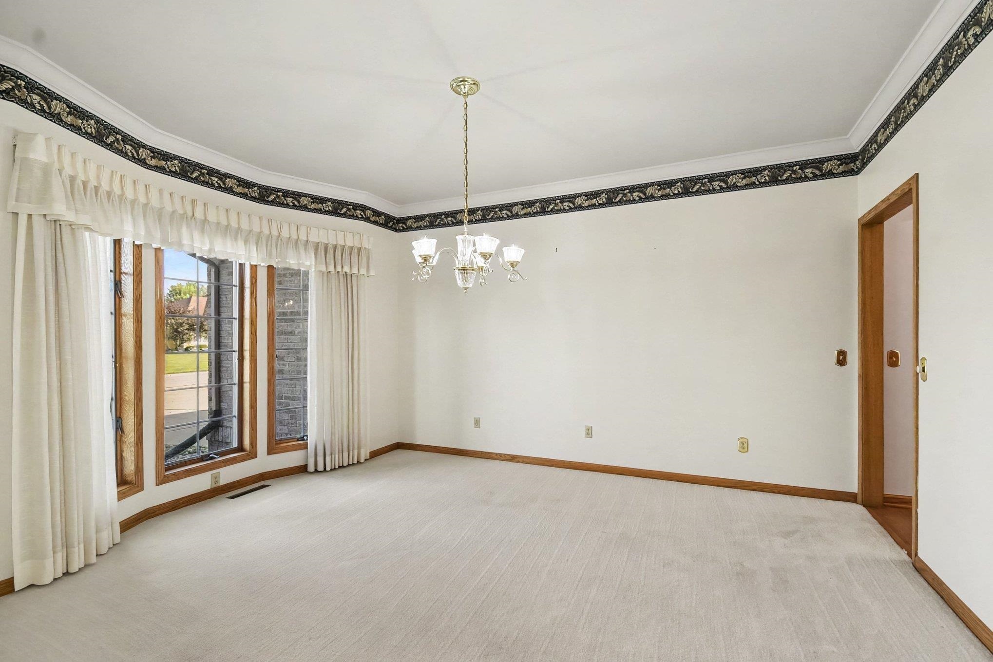 4257 Autumn Ridge Drive