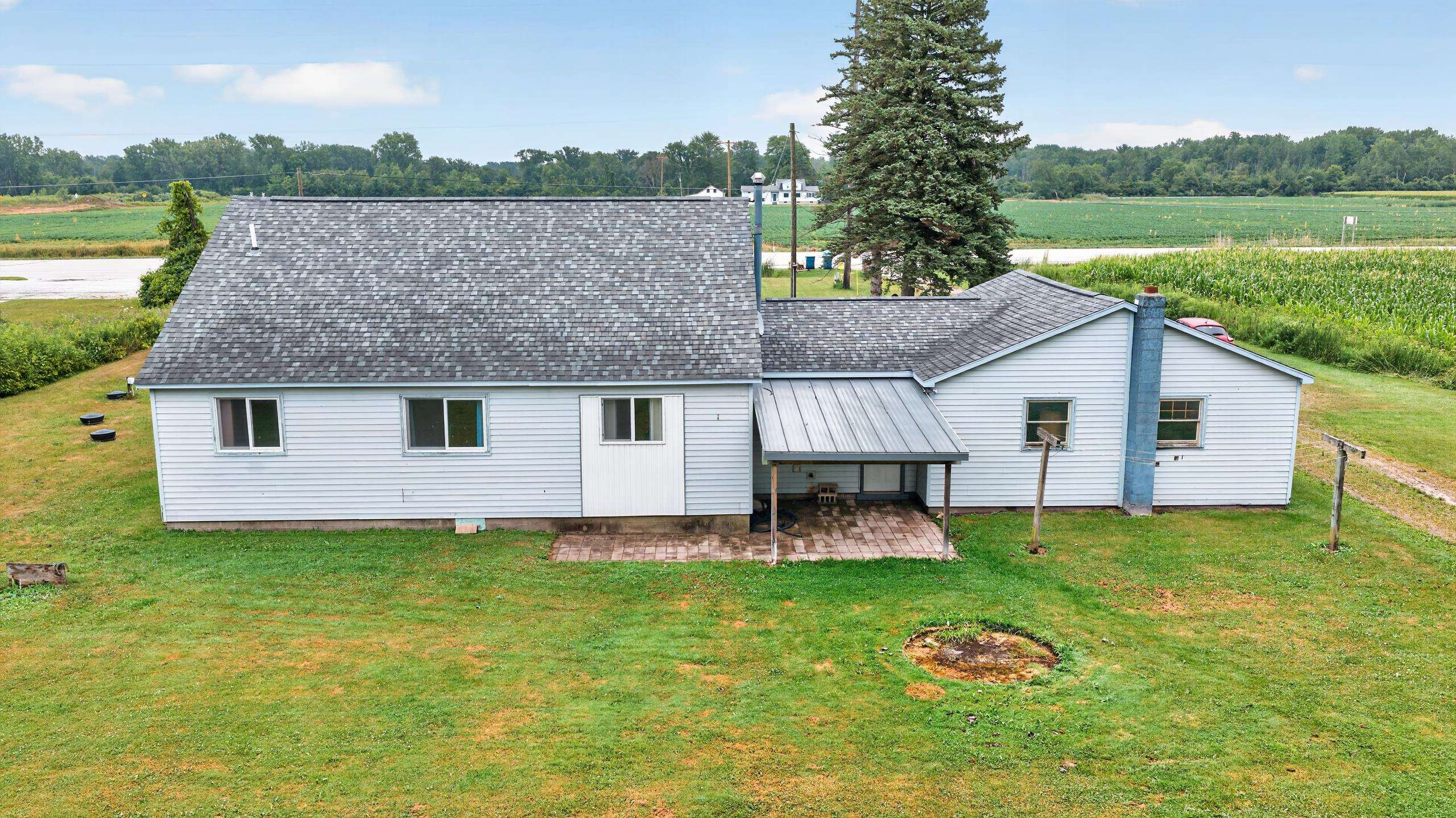 5441 N Huron Road