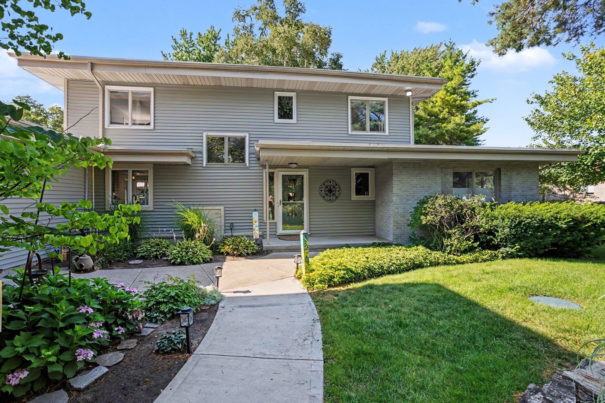 3717 Kawkawlin River Drive Drive