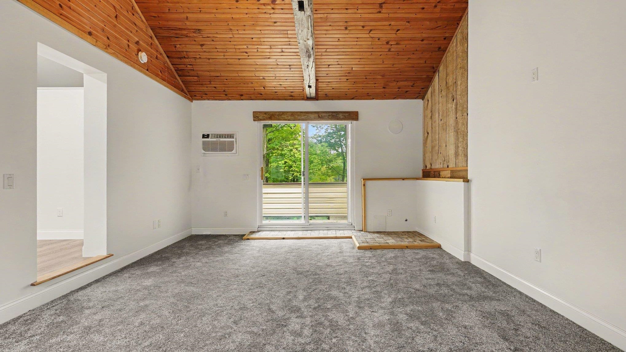 1620 N Michigan Road