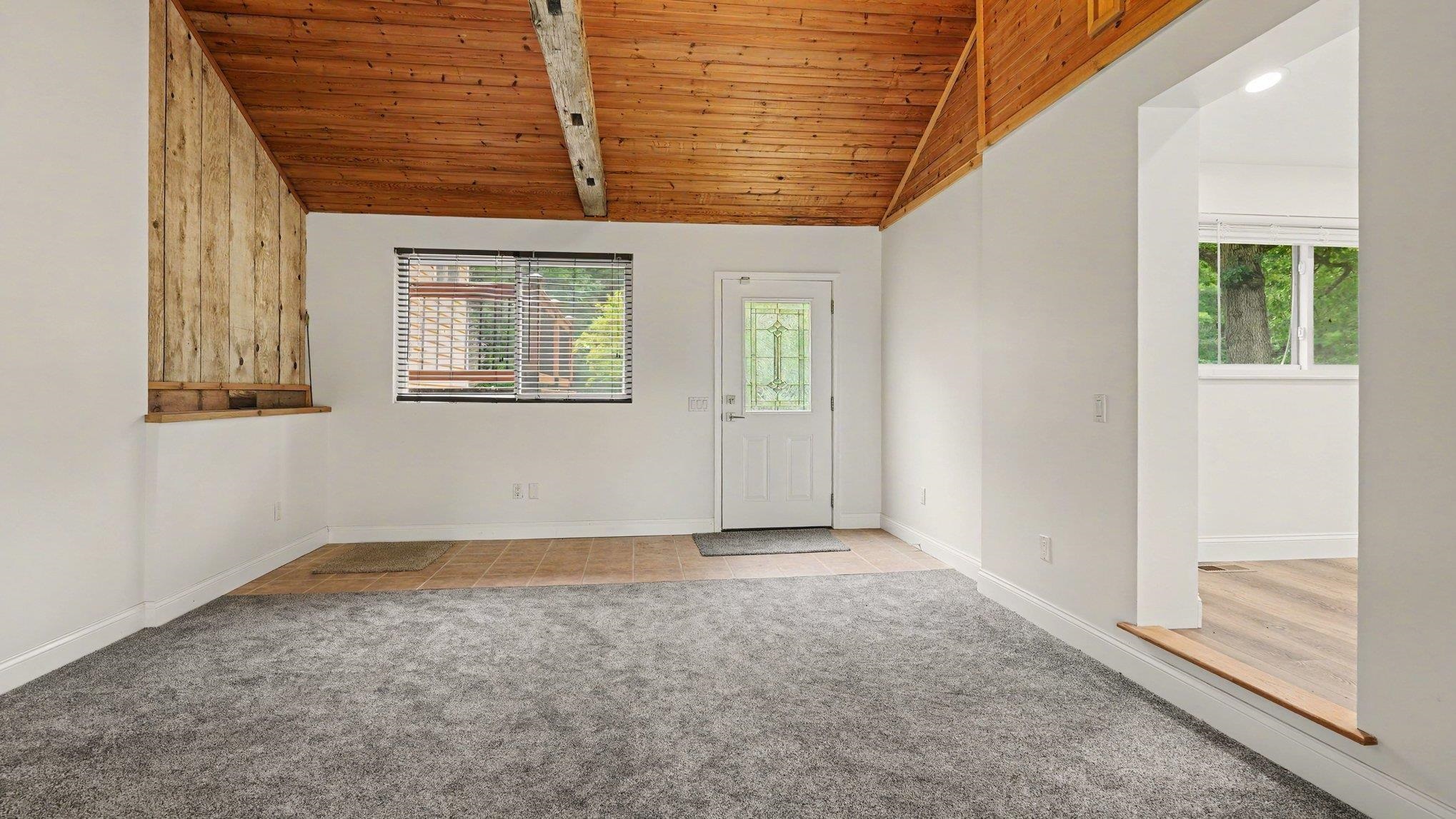 1620 N Michigan Road
