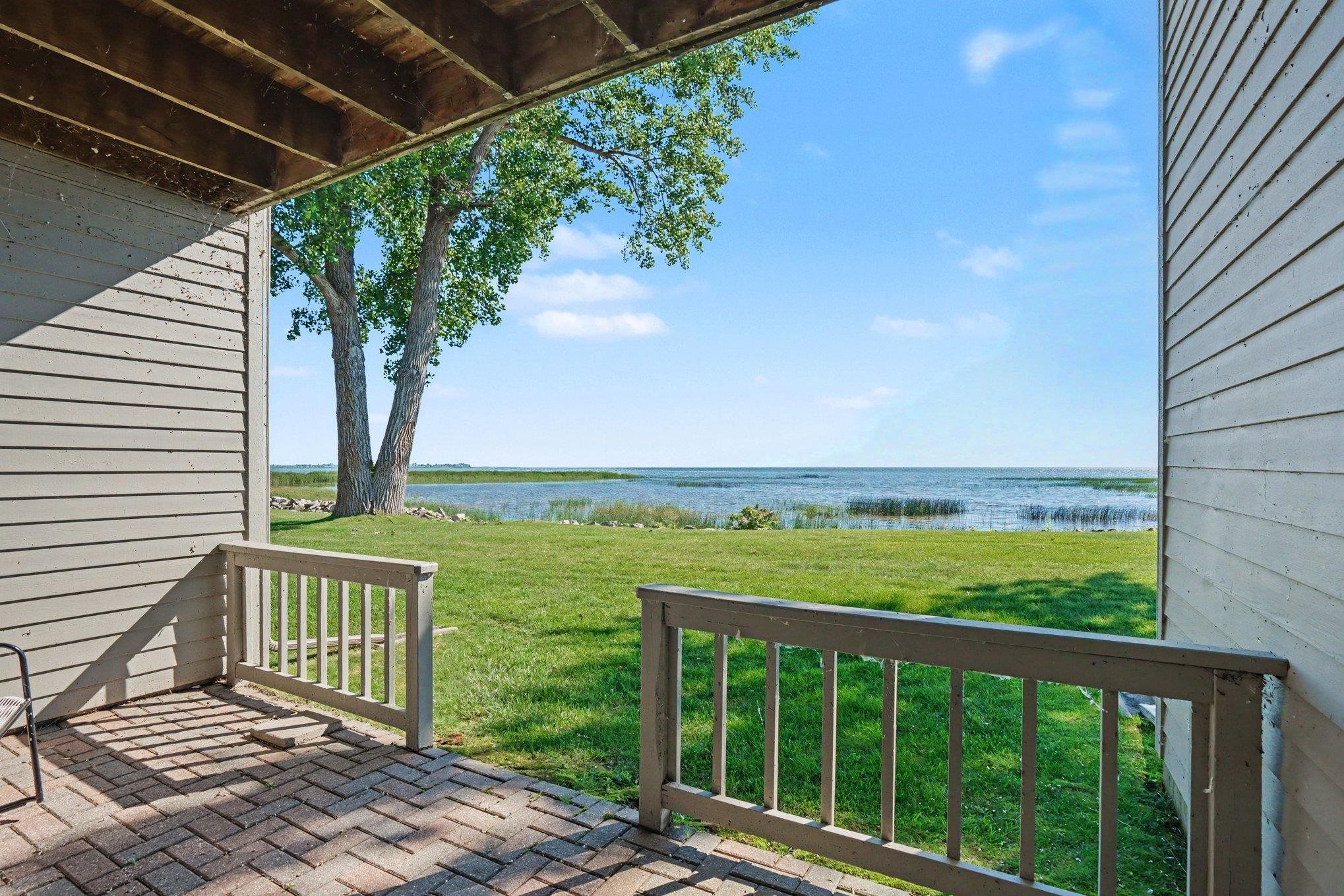 57 Harbour View Pointe Road