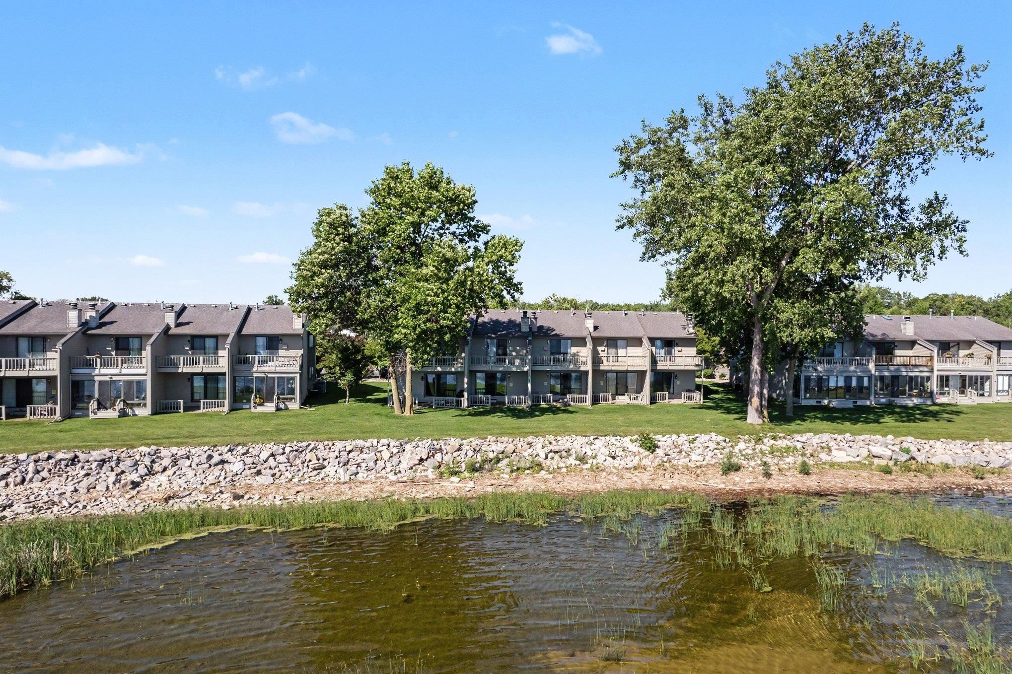 57 Harbour View Pointe Road