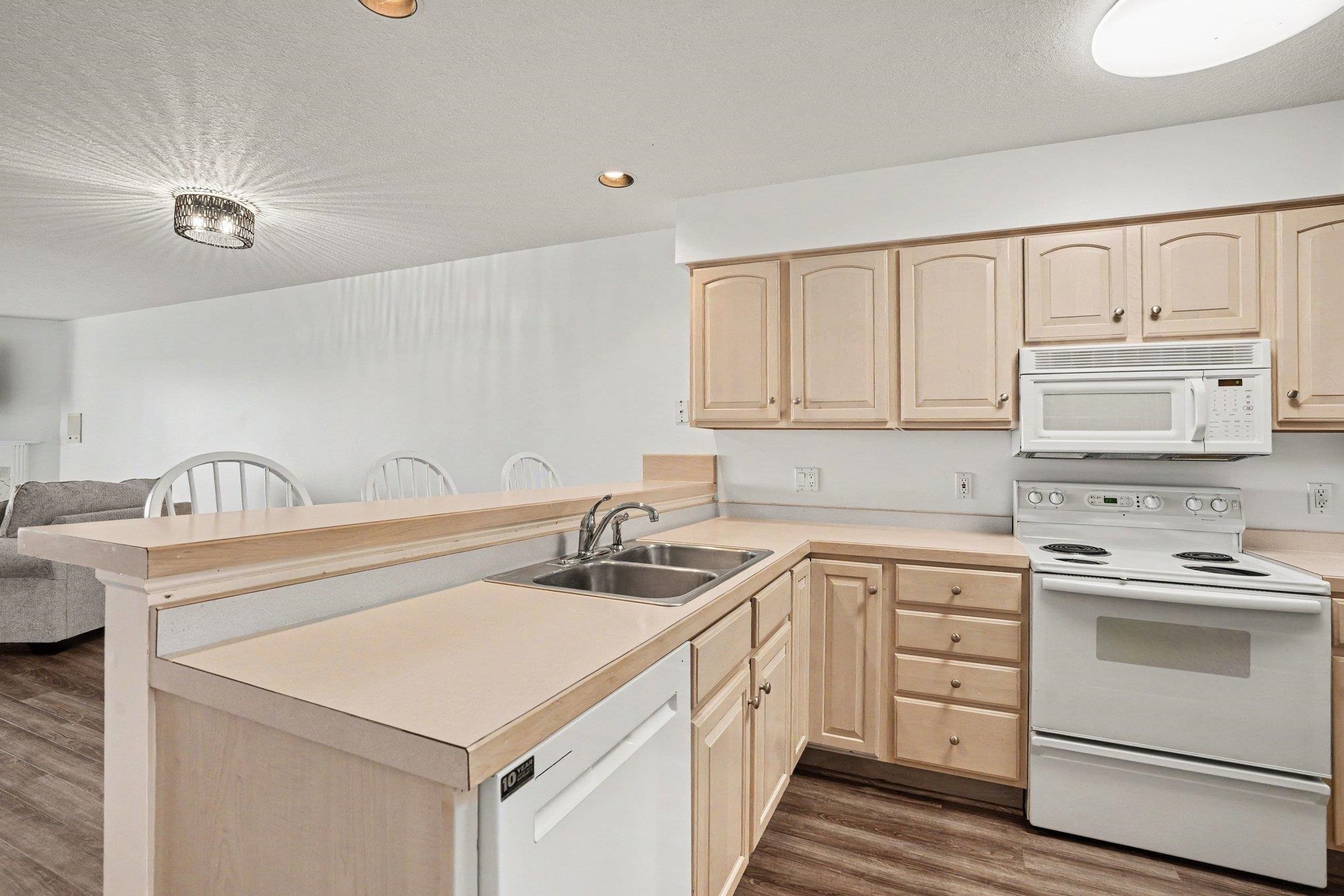 57 Harbour View Pointe Road