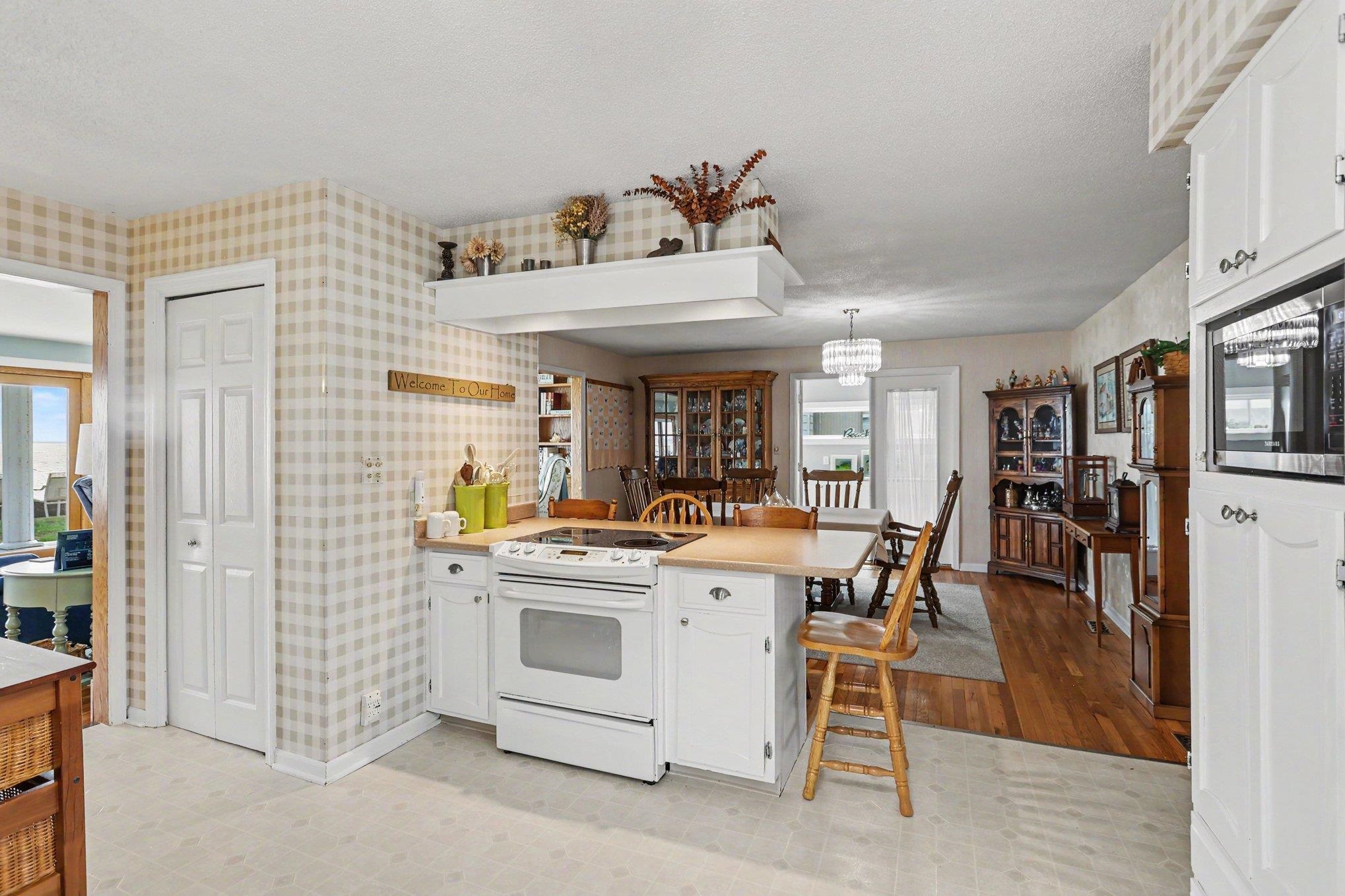 705 S Linwood Beach Road