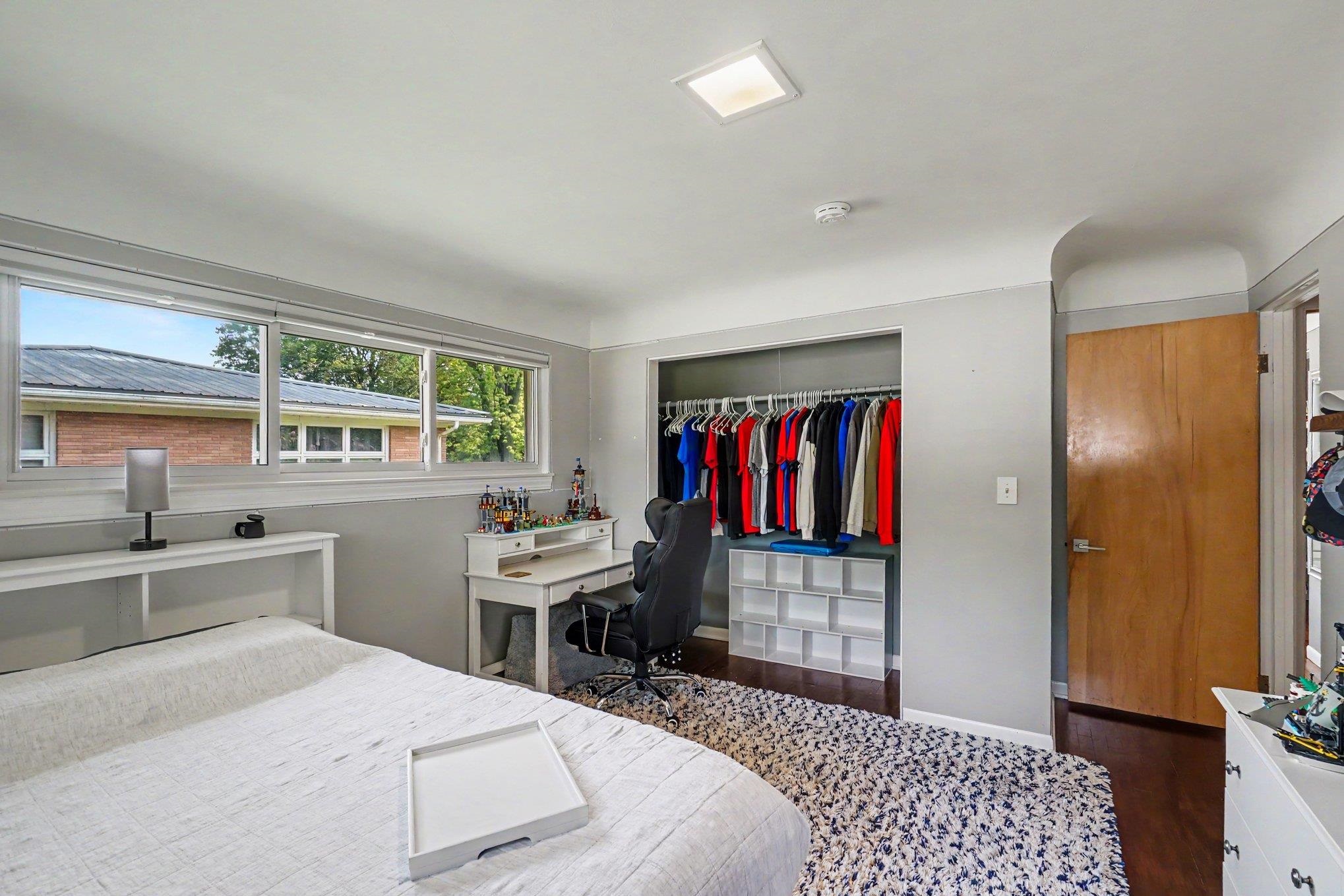 4652 Beverly Lane
