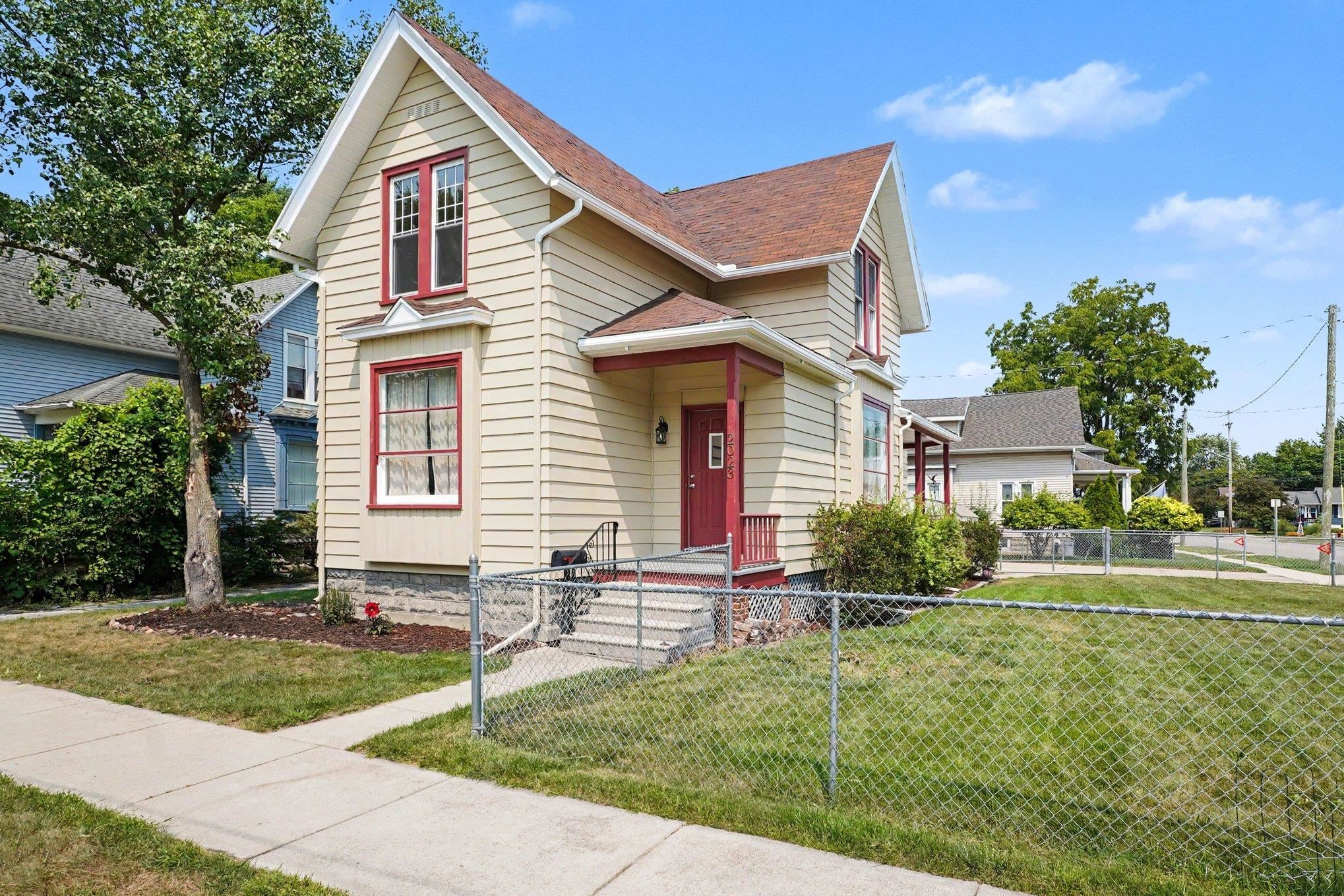 2023 4th Street